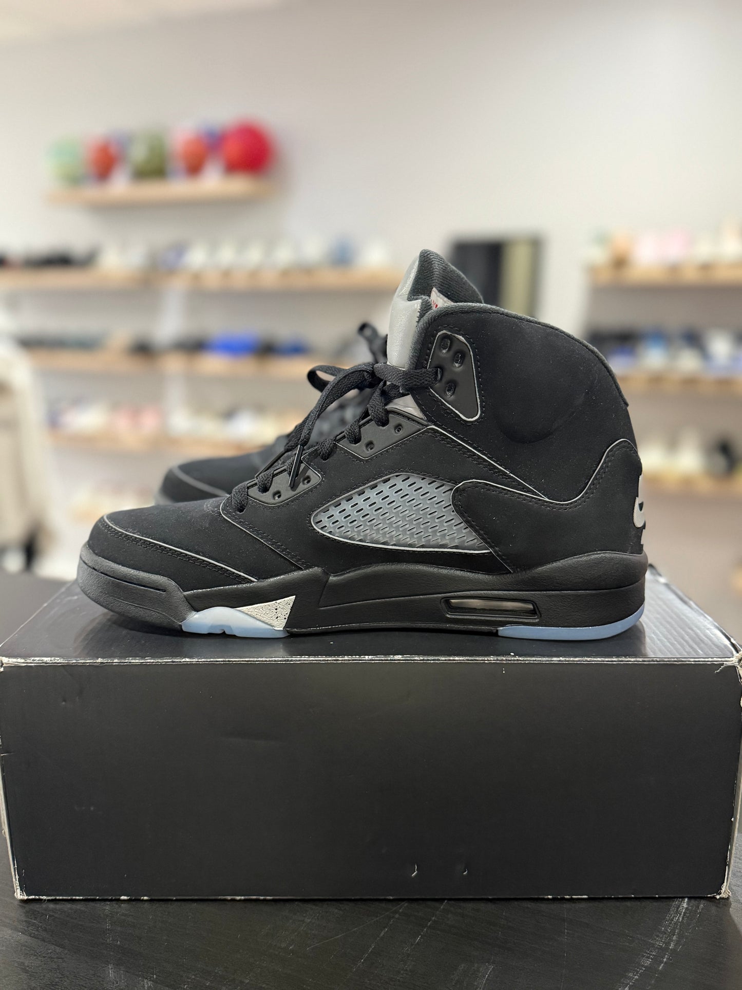 Jordan 5 Black Metallic Reimagined