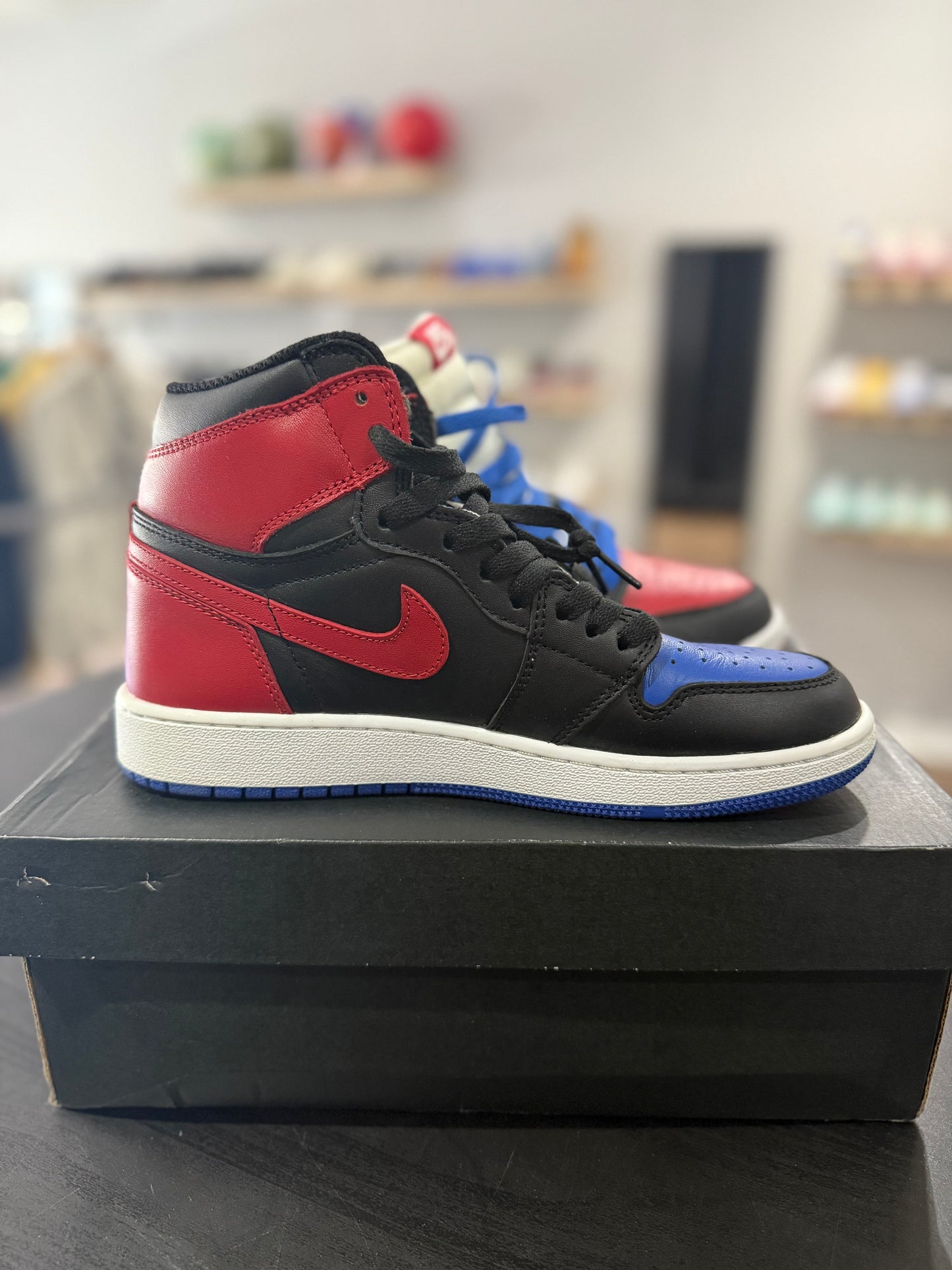 Top 3 Jordan 1 High (Used)