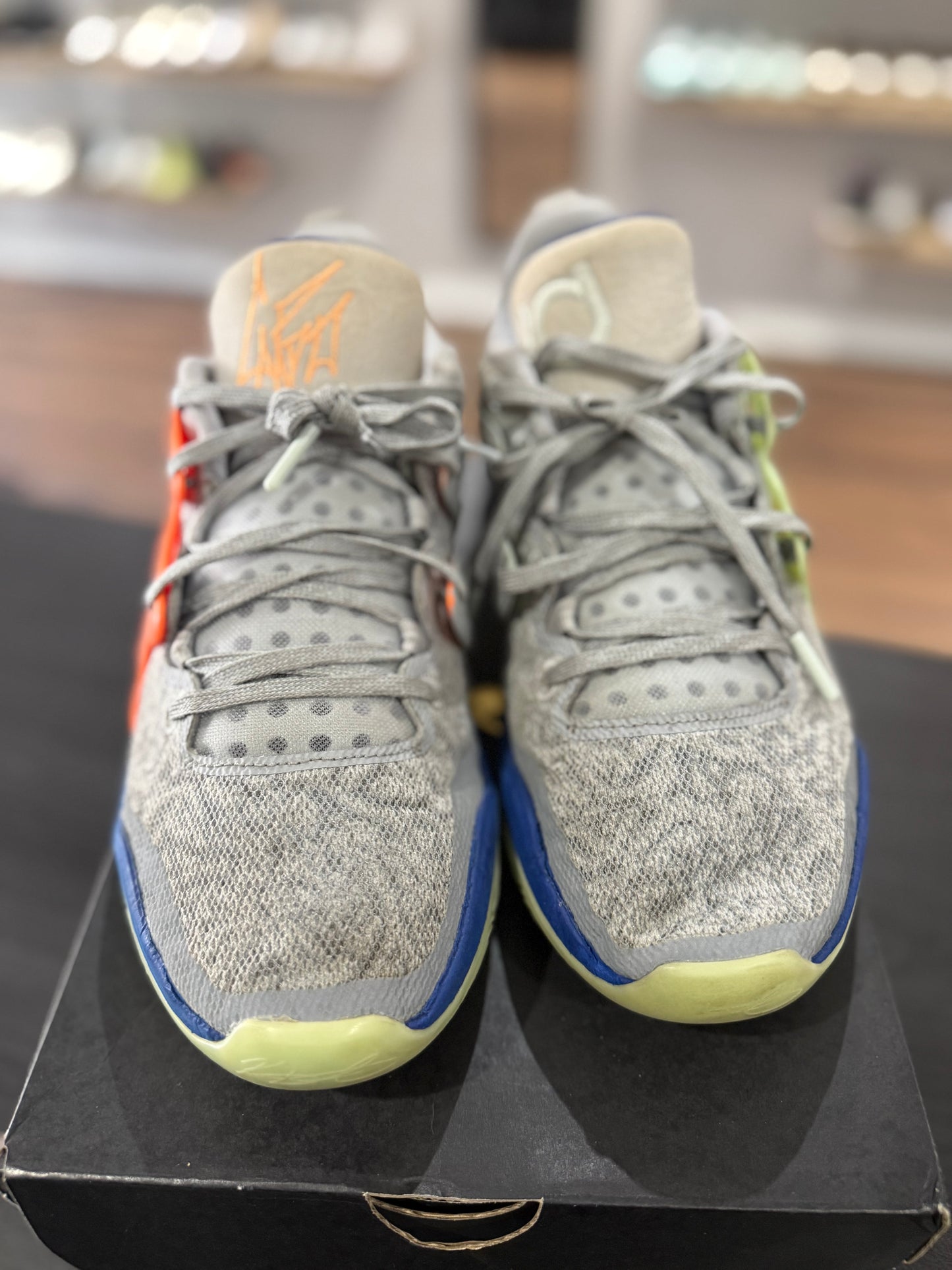 9th Wonder KD 15 (Used)