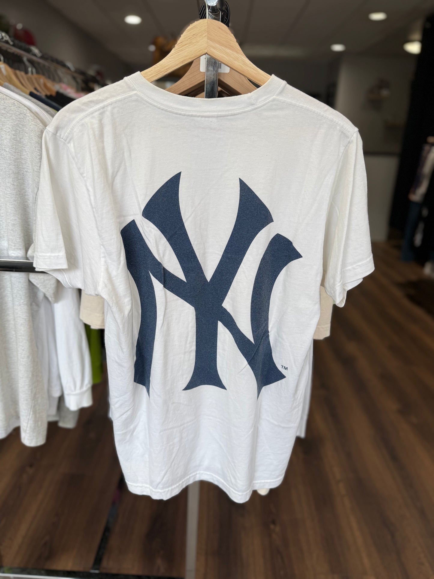 Supreme Yankees Box Logo Tee