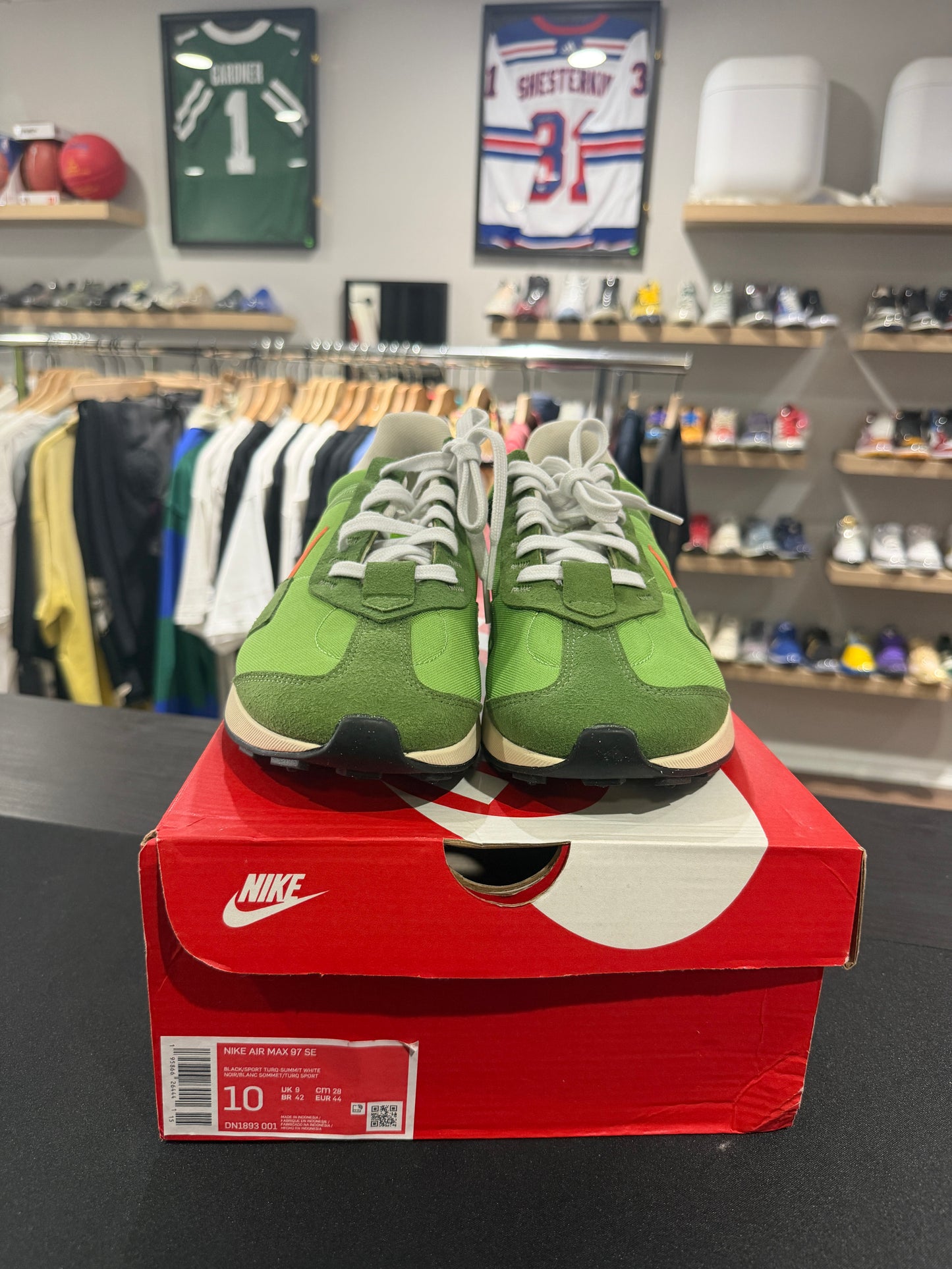 Air Max Pre Day Chlorophyll