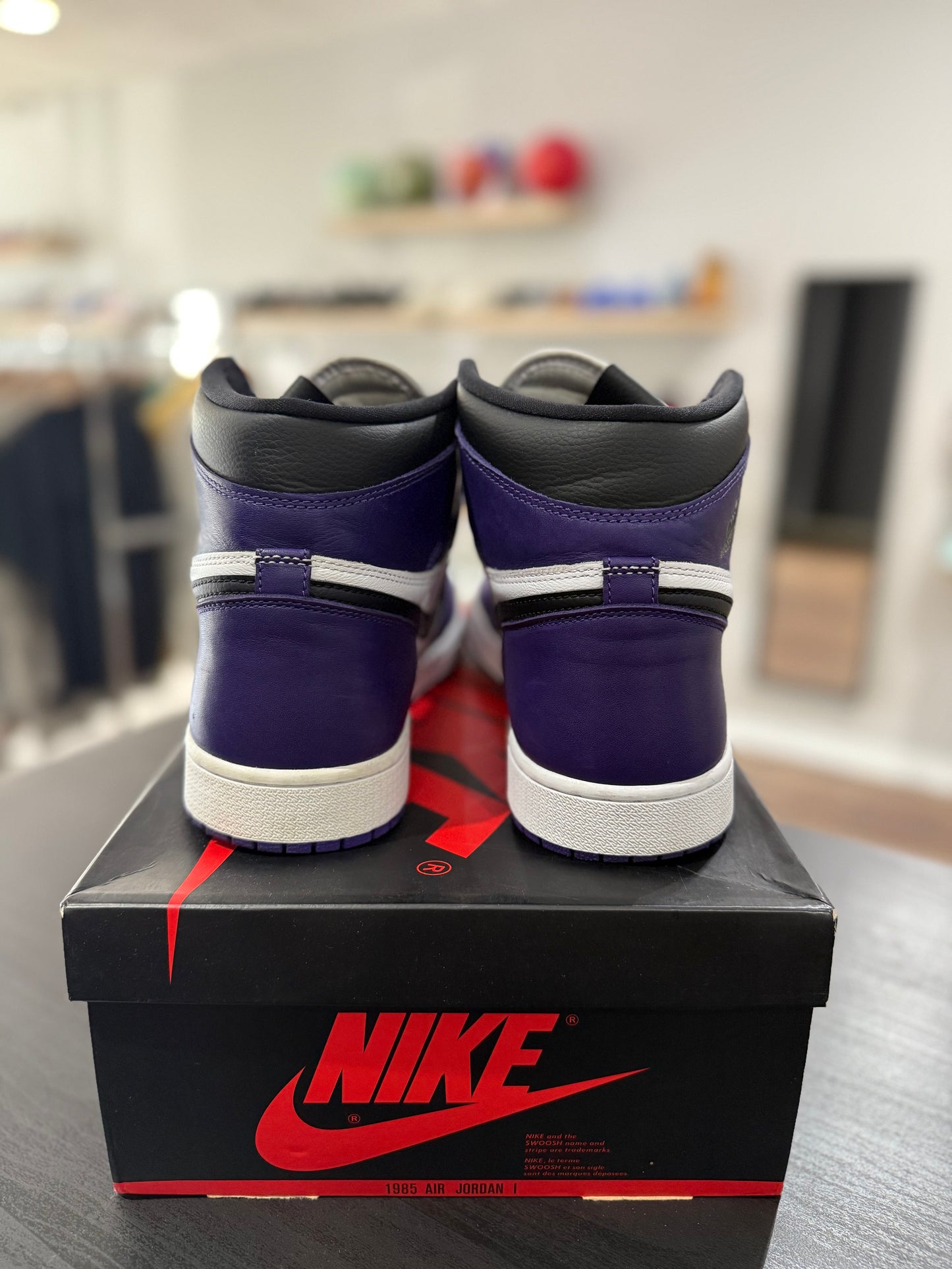 Court Purple White Jordan 1 High (Used)