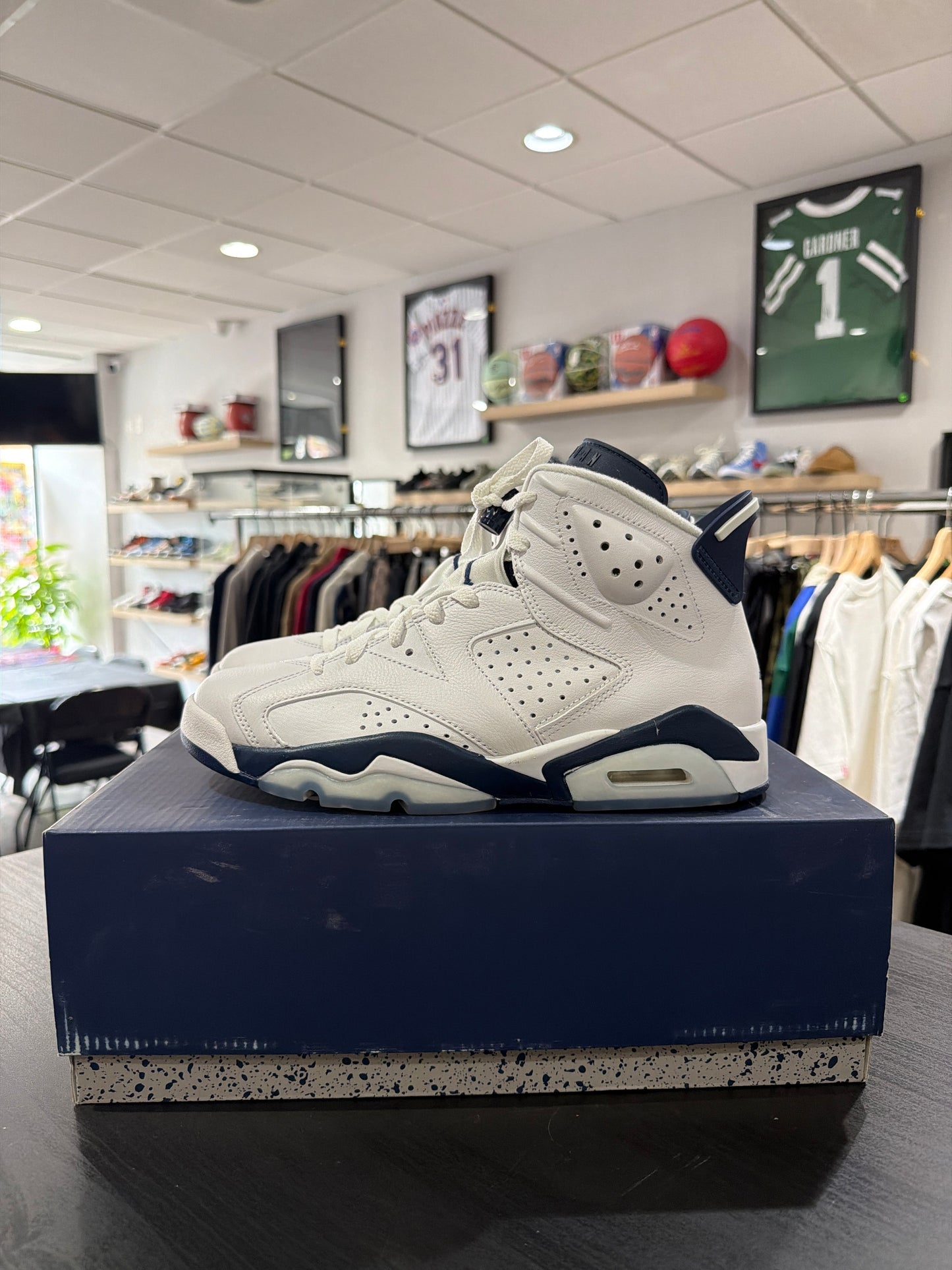 Jordan 6 White Midnight Navy