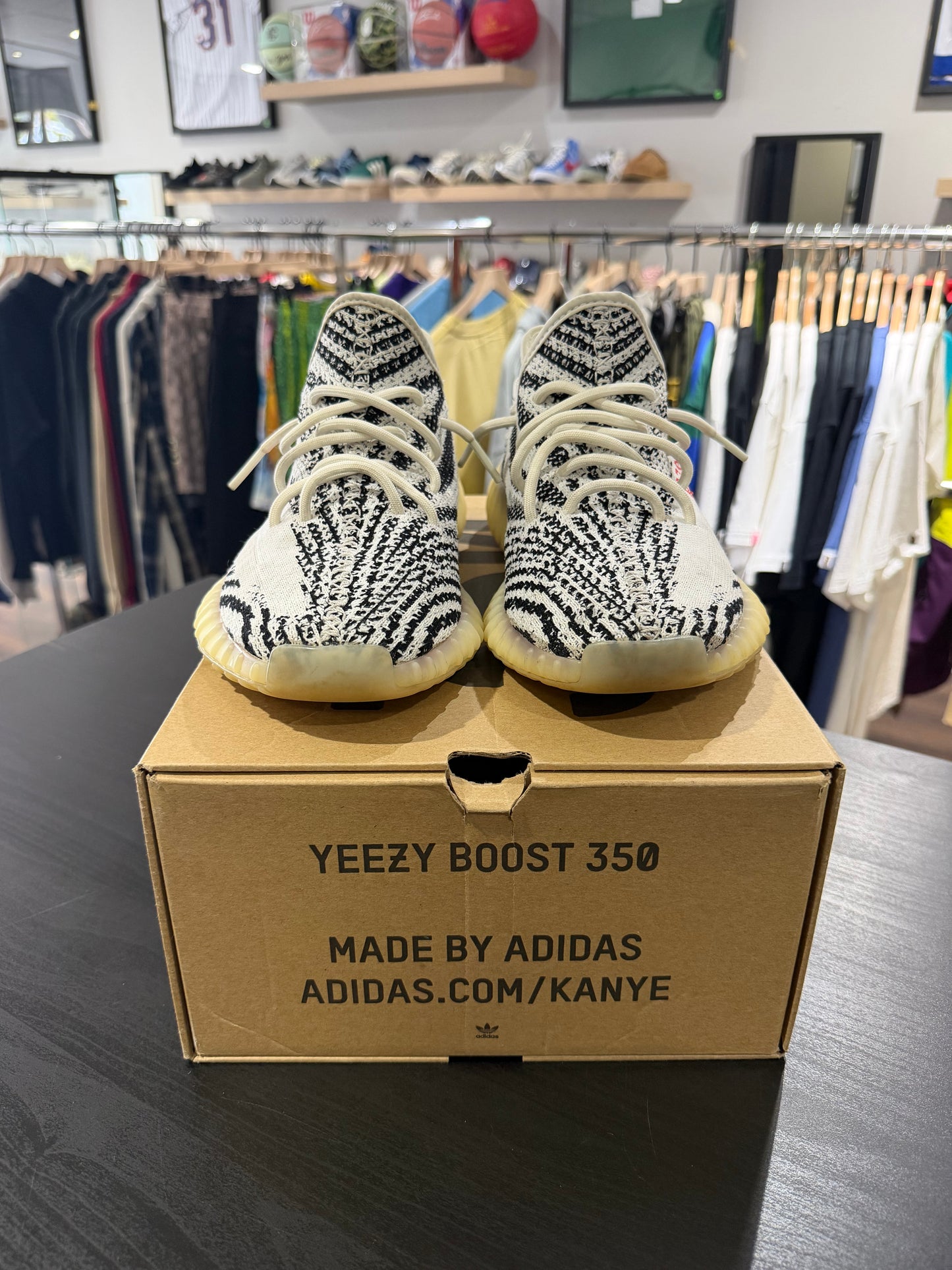 Yeezy 350 V2 Zebra