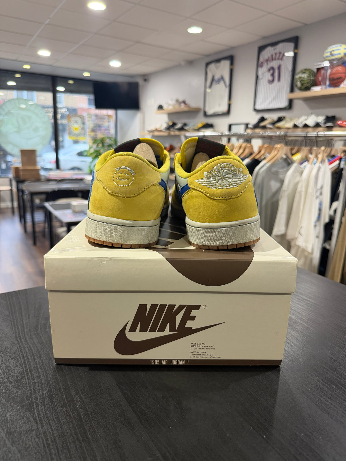 Travis Scott Jordan 1 Canary Yellow