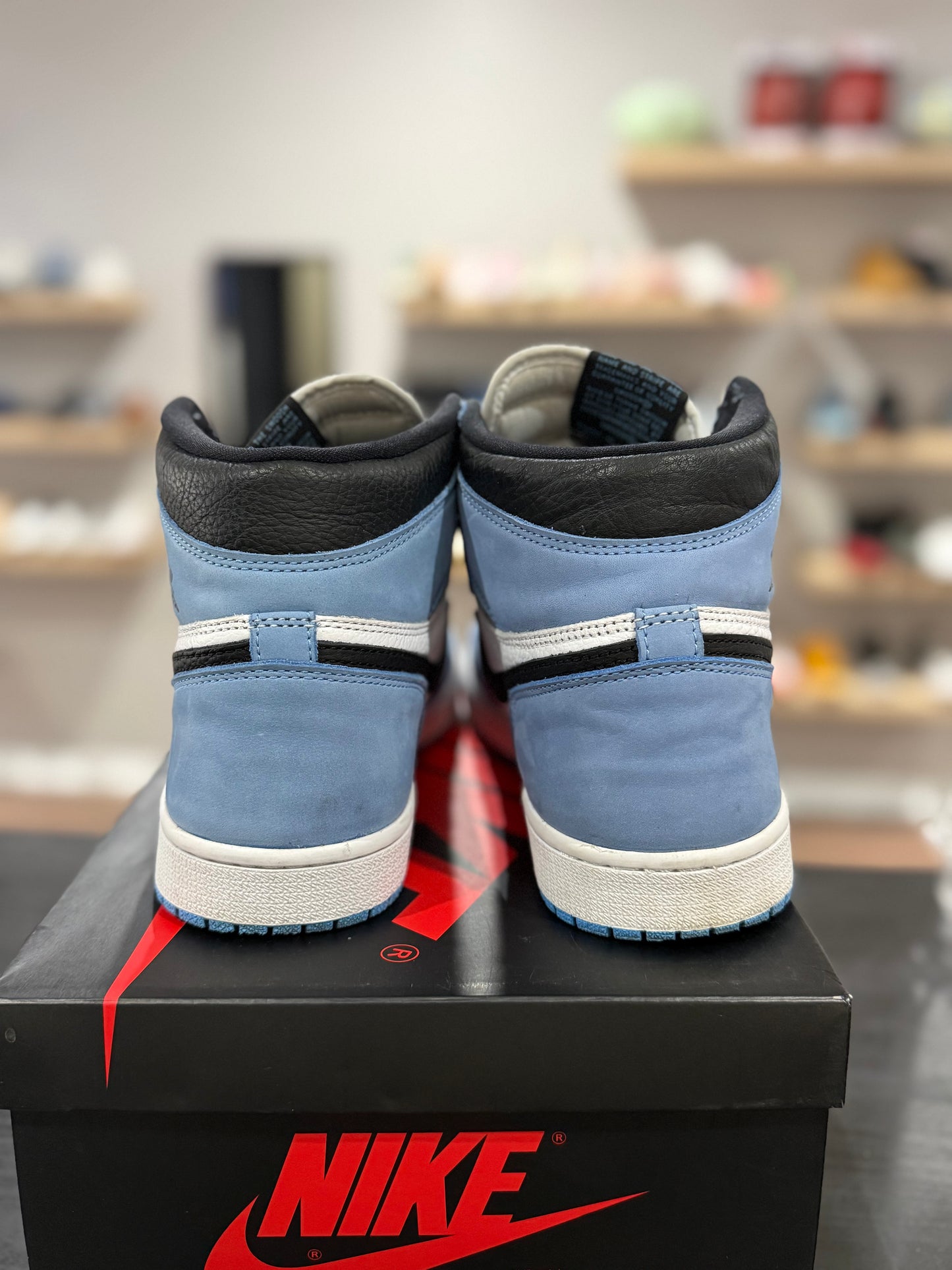 Jordan 1 University Blue