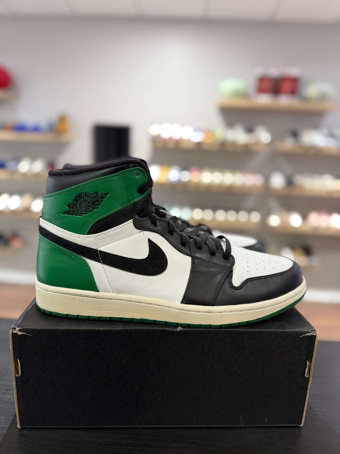 Defining Moments Celtics Jordan 1 High (Used)