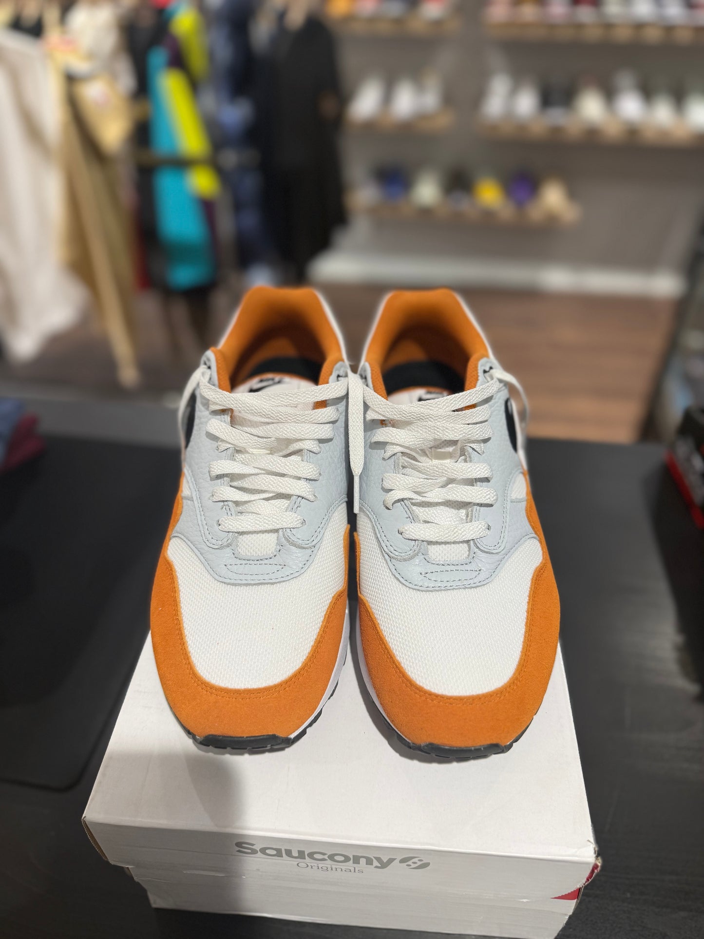 Air Max 1 Monarch