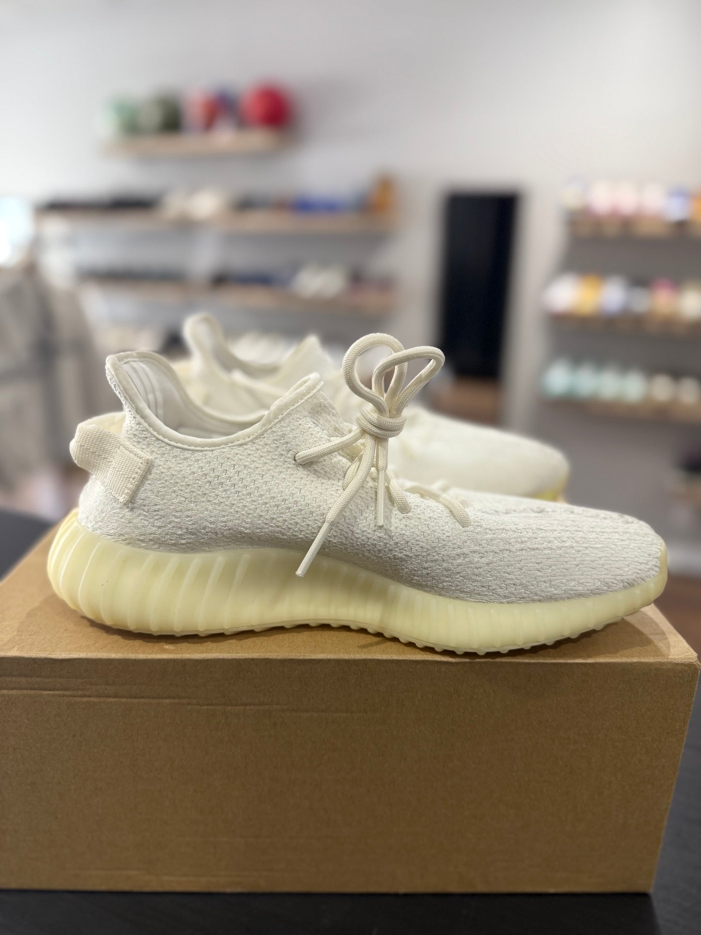 Cream Yeezy Boost 350 V2 (Used)