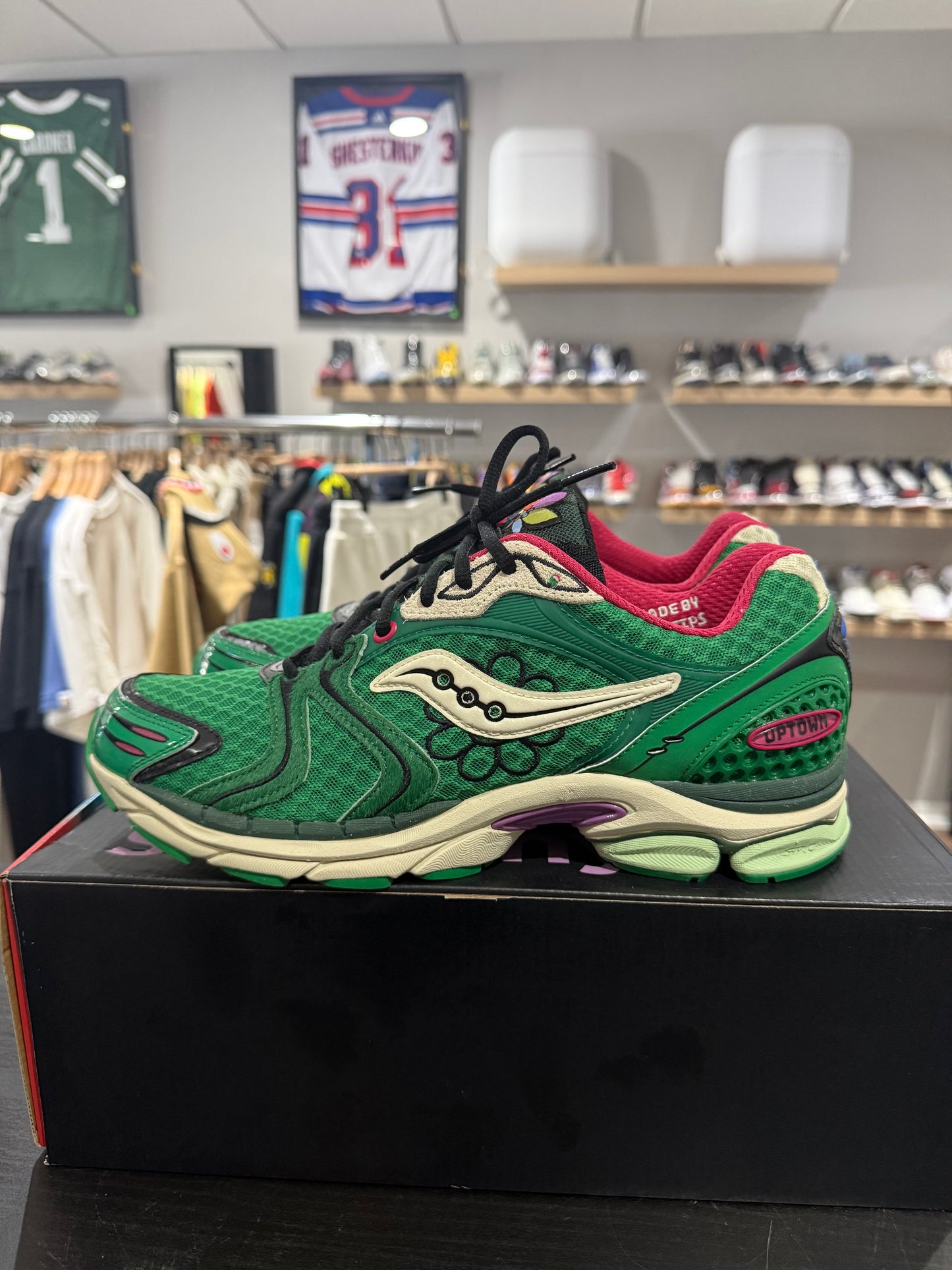 Jae Tips x Saucony ProGrid Triumph 4 Flowers Pack - Fern