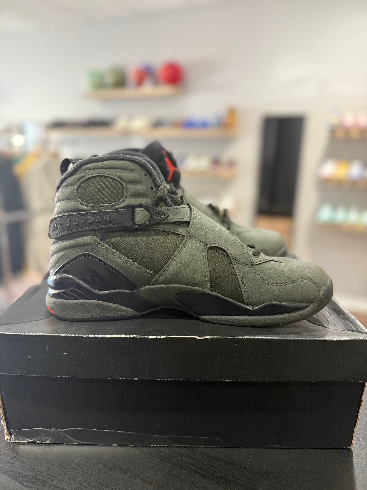 Take Flight Undefeated Jordan 8 (Used)