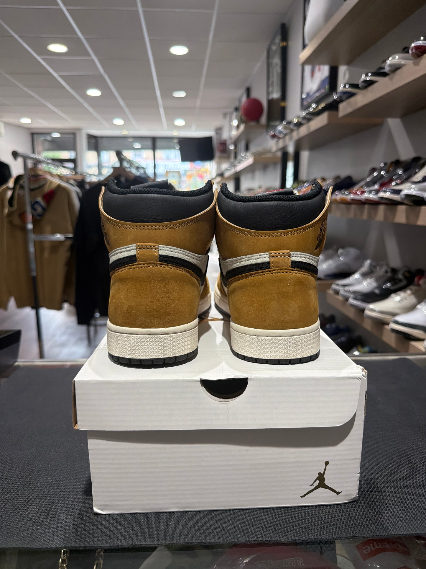 Jordan 1 “Rookie of the Year”