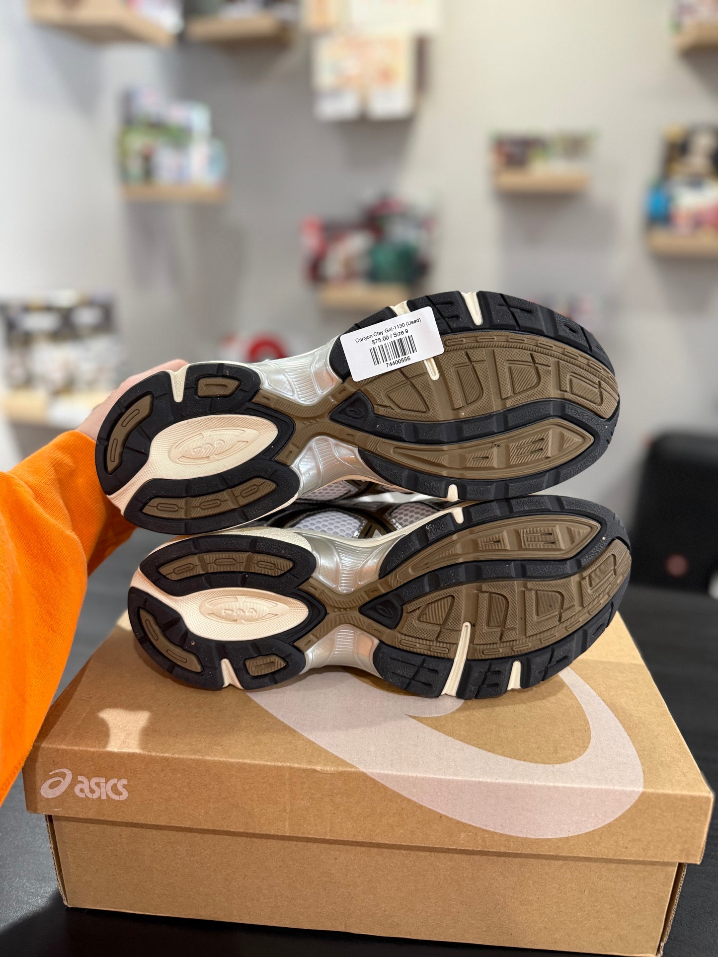 Canyon Clay Gel-1130 (Used)