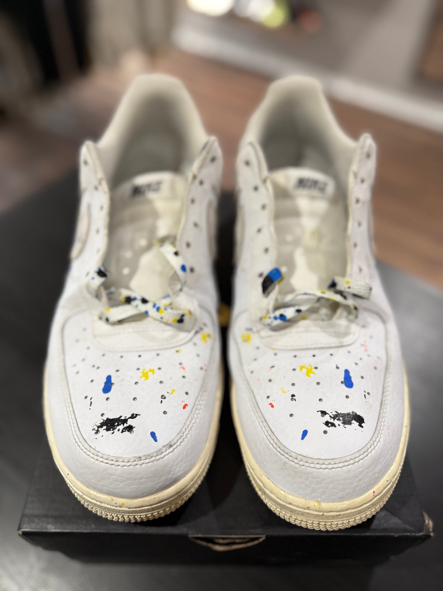 White Paint Splatter Air Force 1 Low (Used)