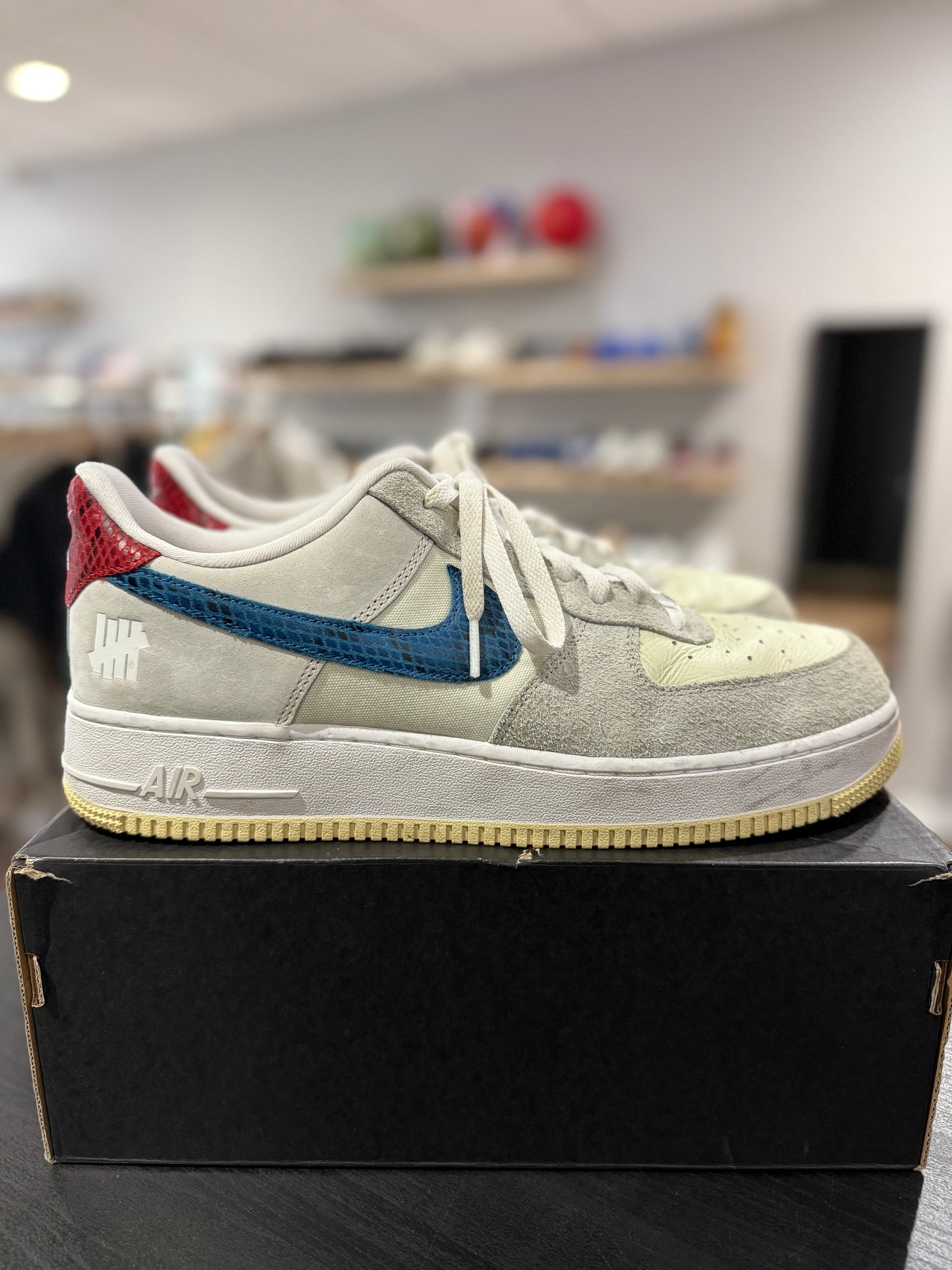 Undefeated Air Force 1 Low (Used)