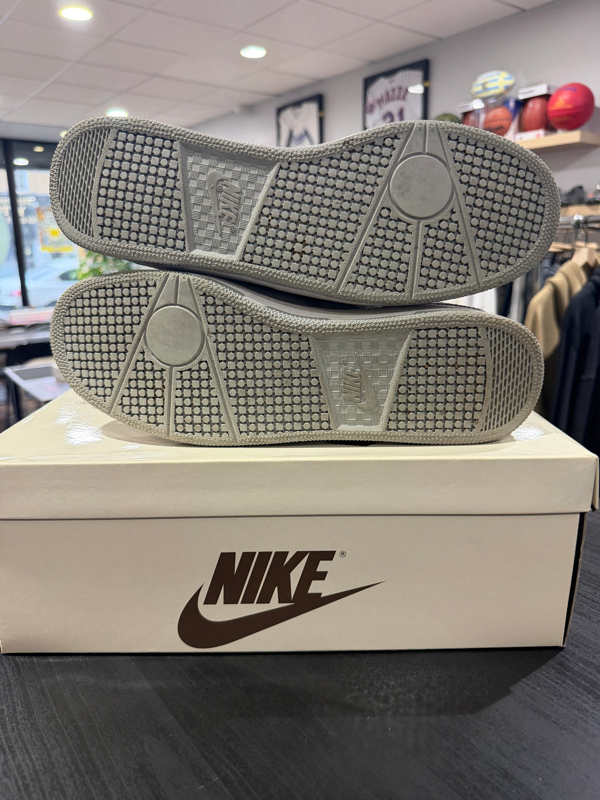 Travis Scott Mac Attack QS SP