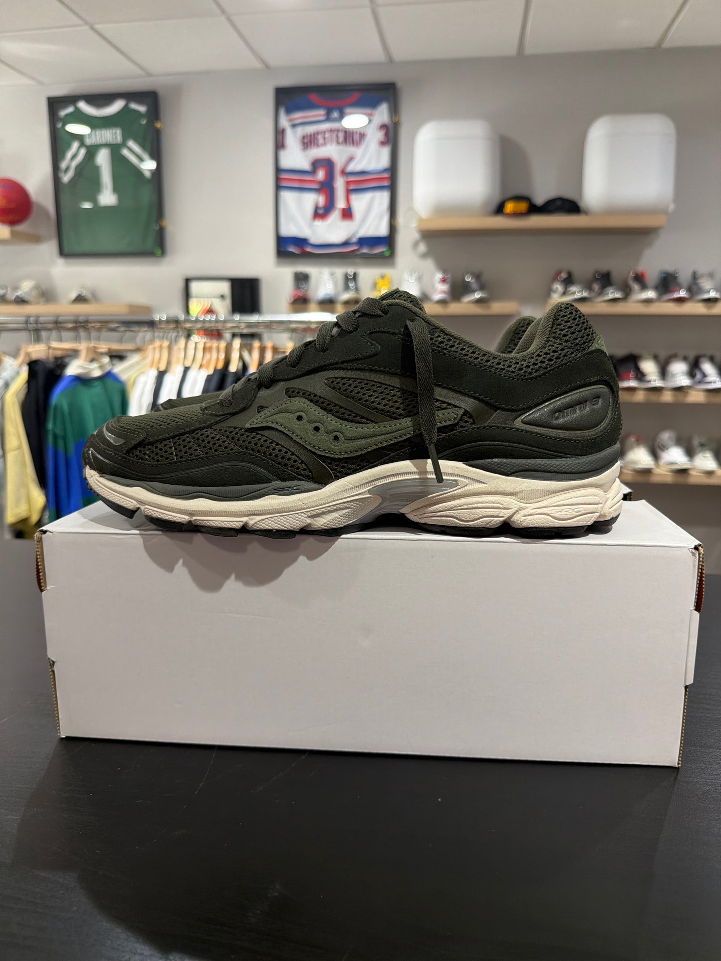 Saucony Omni 9 Forest Green