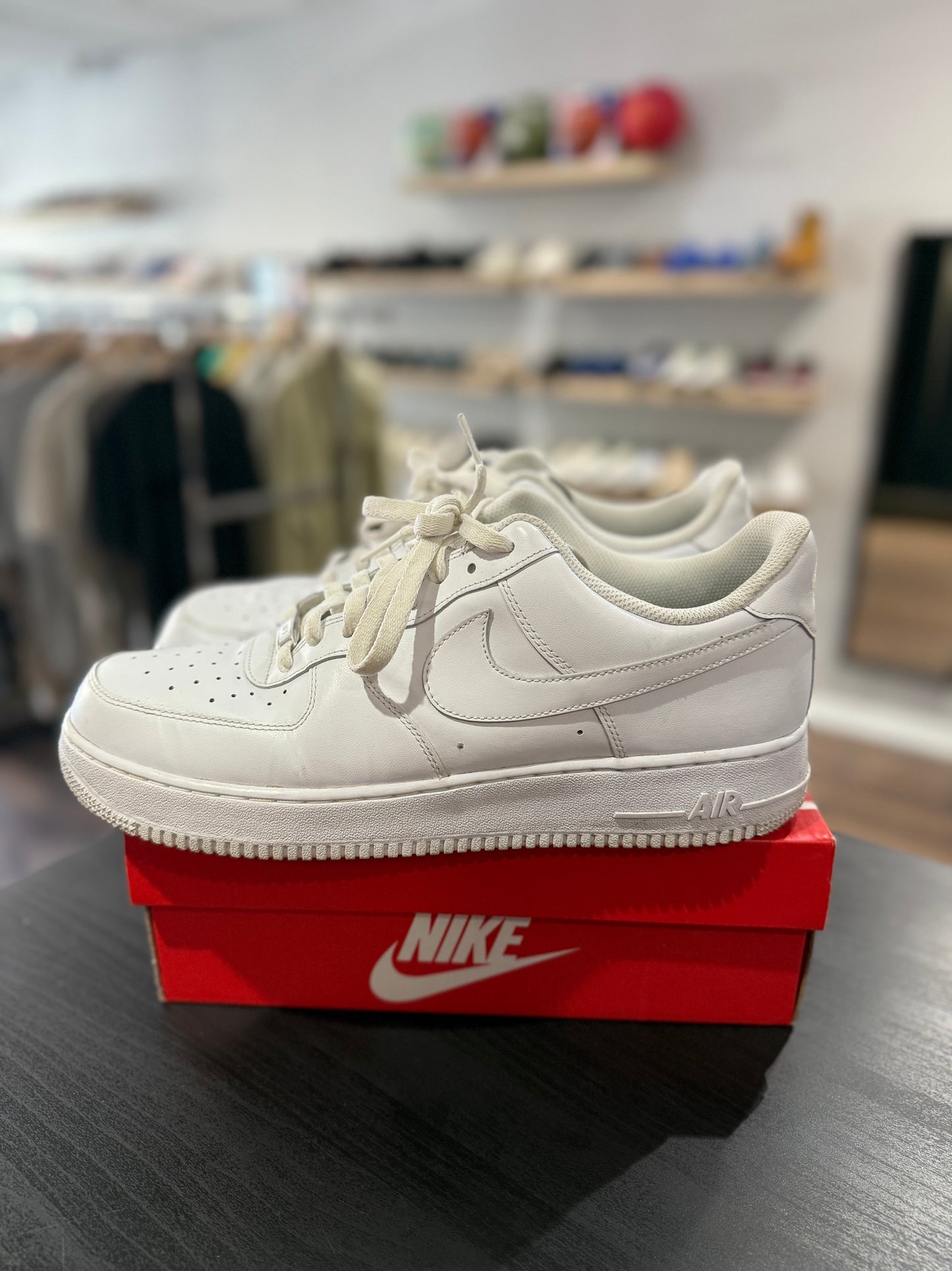 Air Force 1 Triple White (Used)