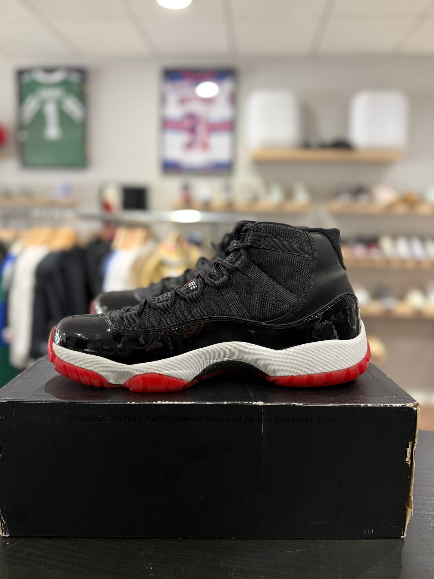 Jordan 11 Retro Bred