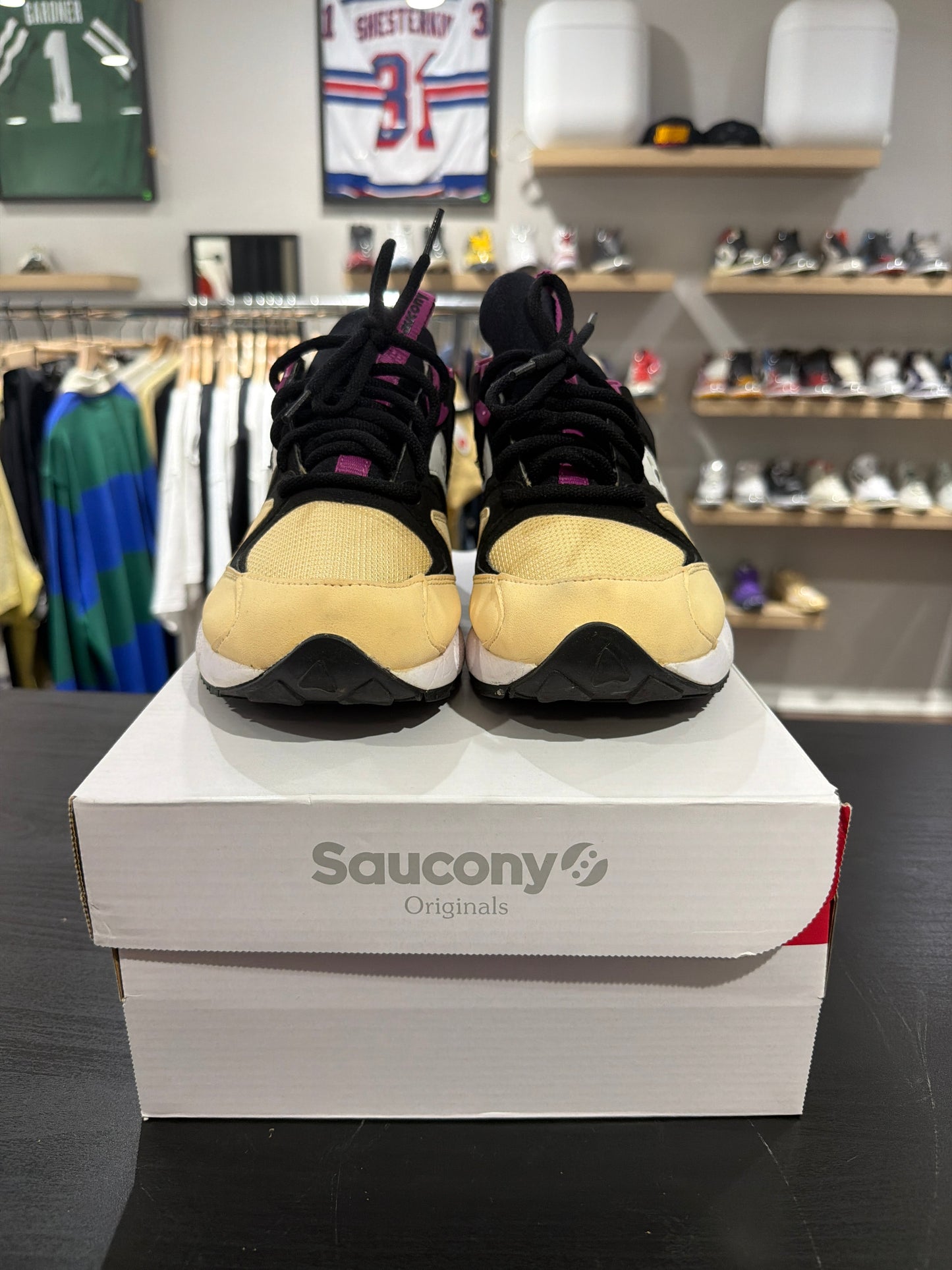 Saucony Grid 9000 "PB&J"