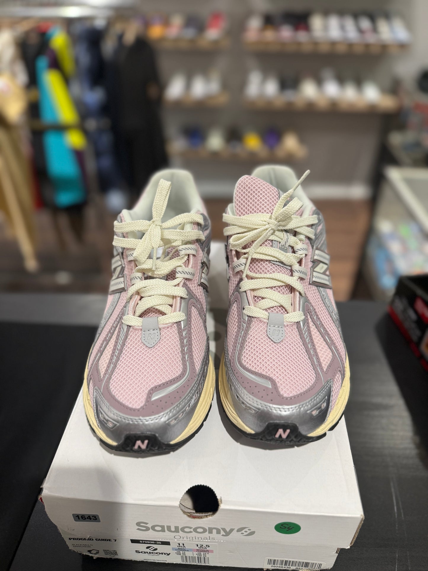 New Balance 1906R Rose Sugar Silver