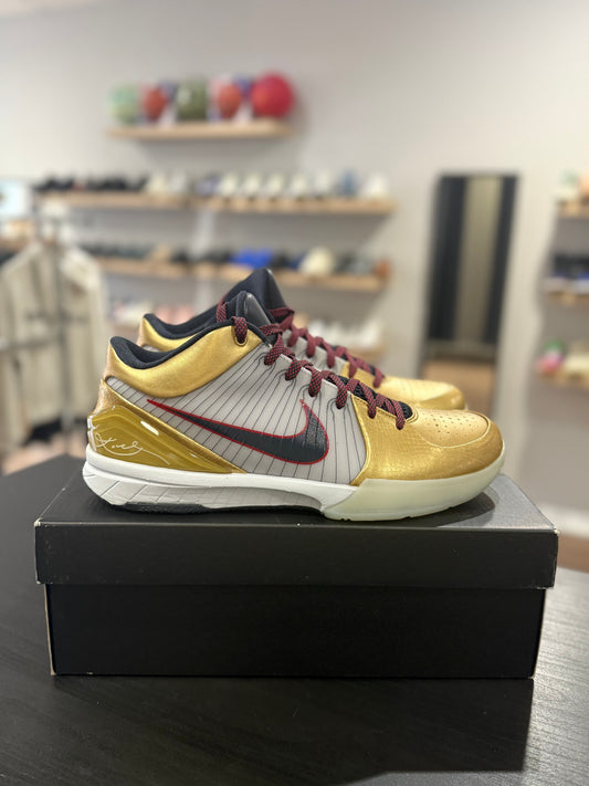 Kobe 4 Gold Medal