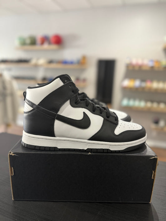 Panda Dunk High (Used)
