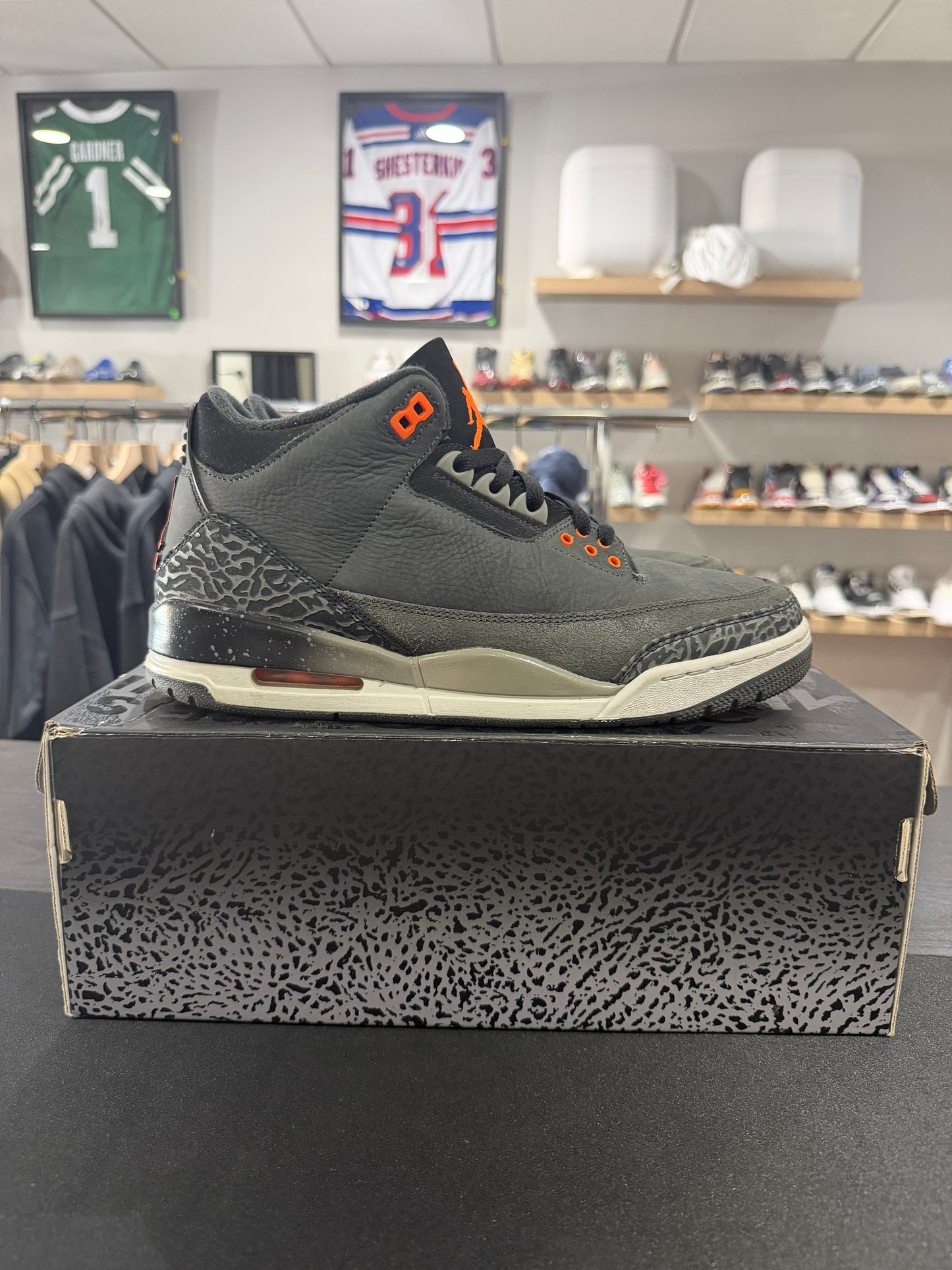 Jordan 3 Retro Fear