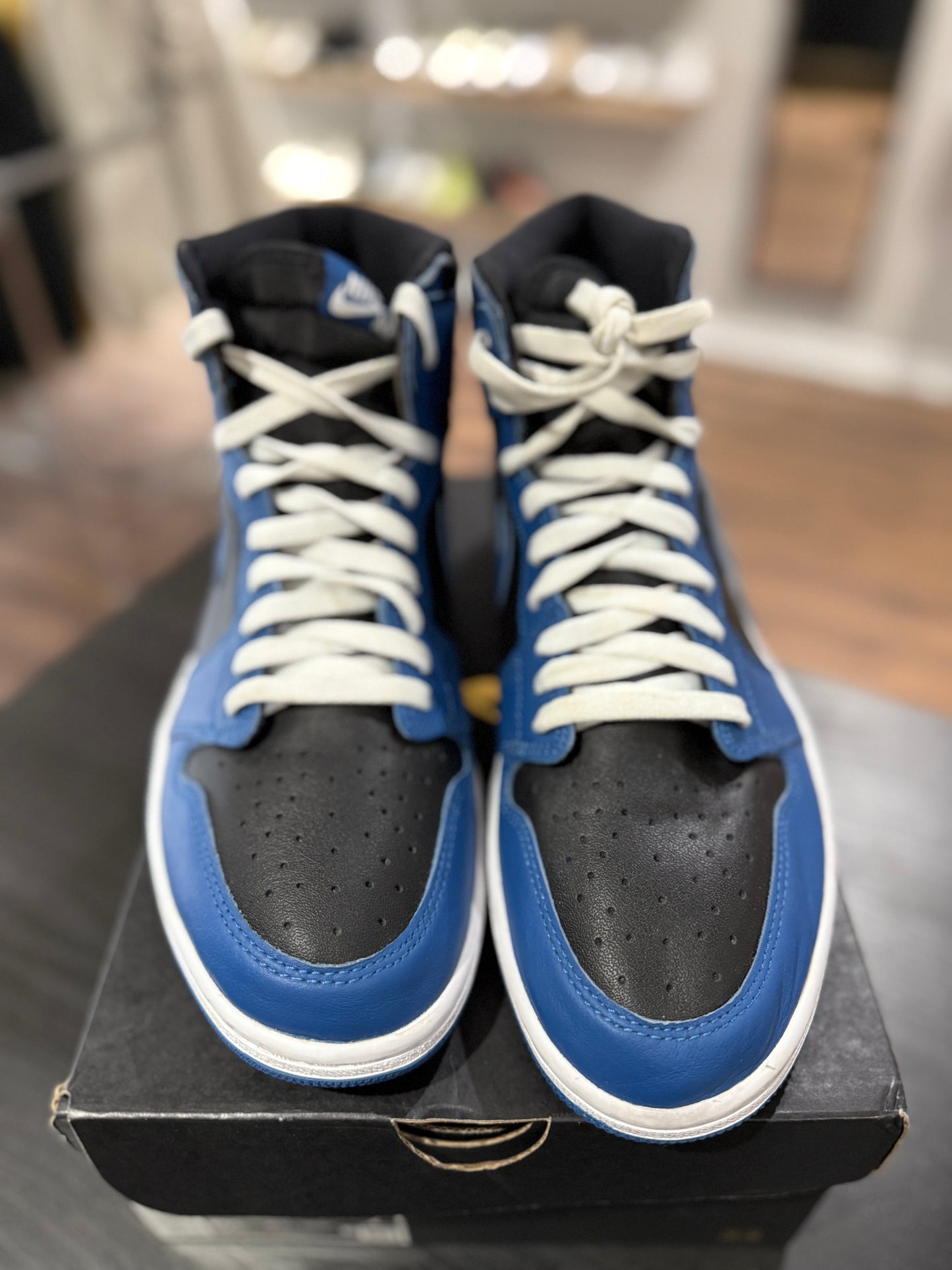 Dark Marina Blue Jordan 1 Retro (Used)