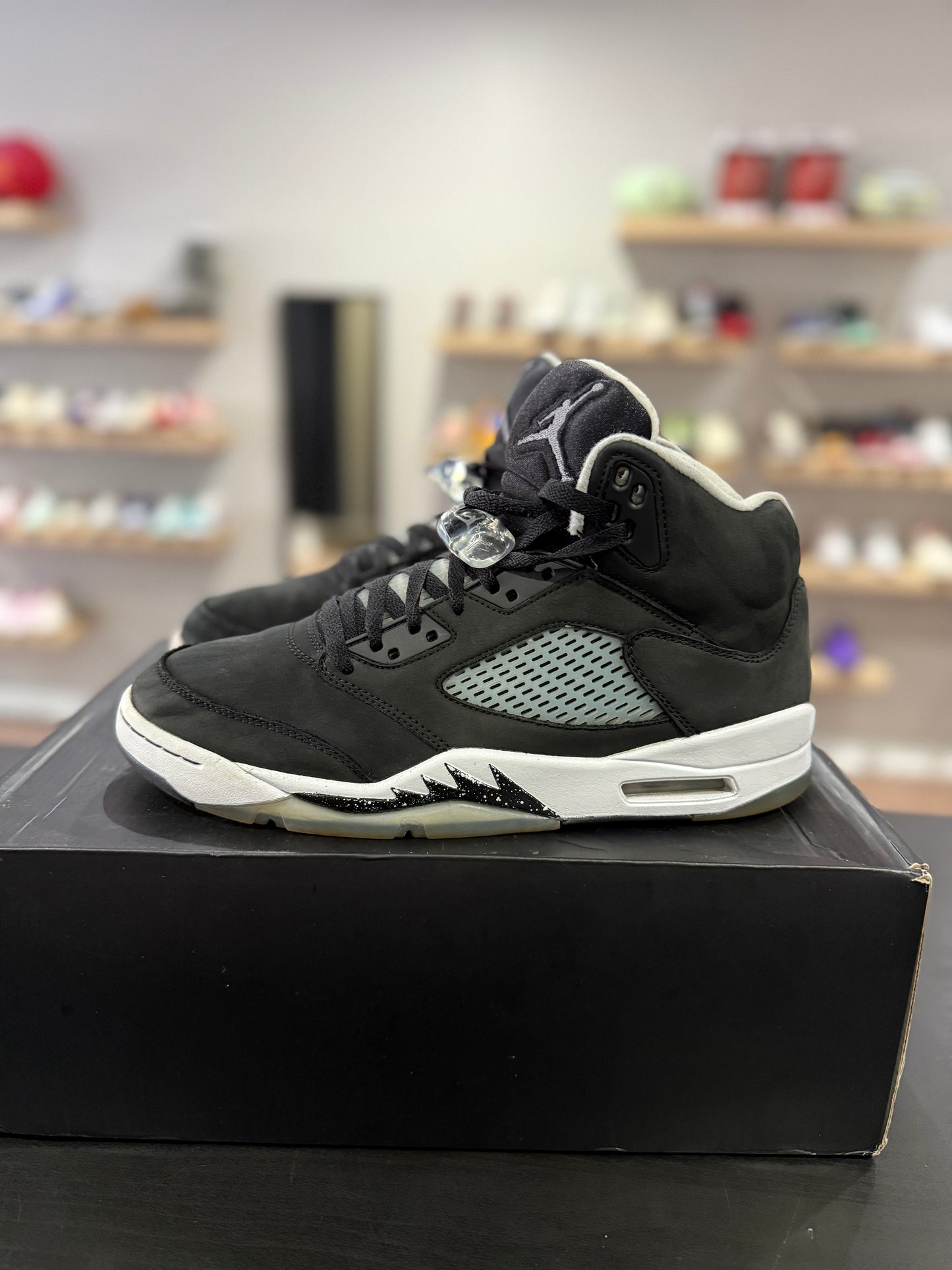 Jordan 5 Moonlight