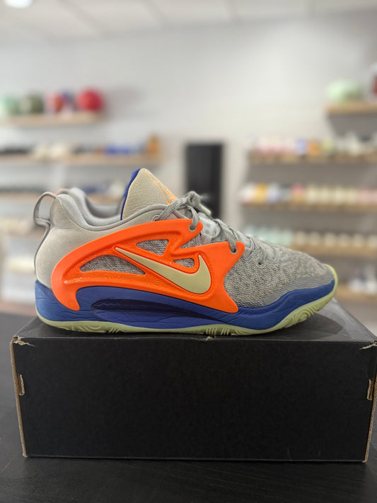 9th Wonder KD 15 (Used)