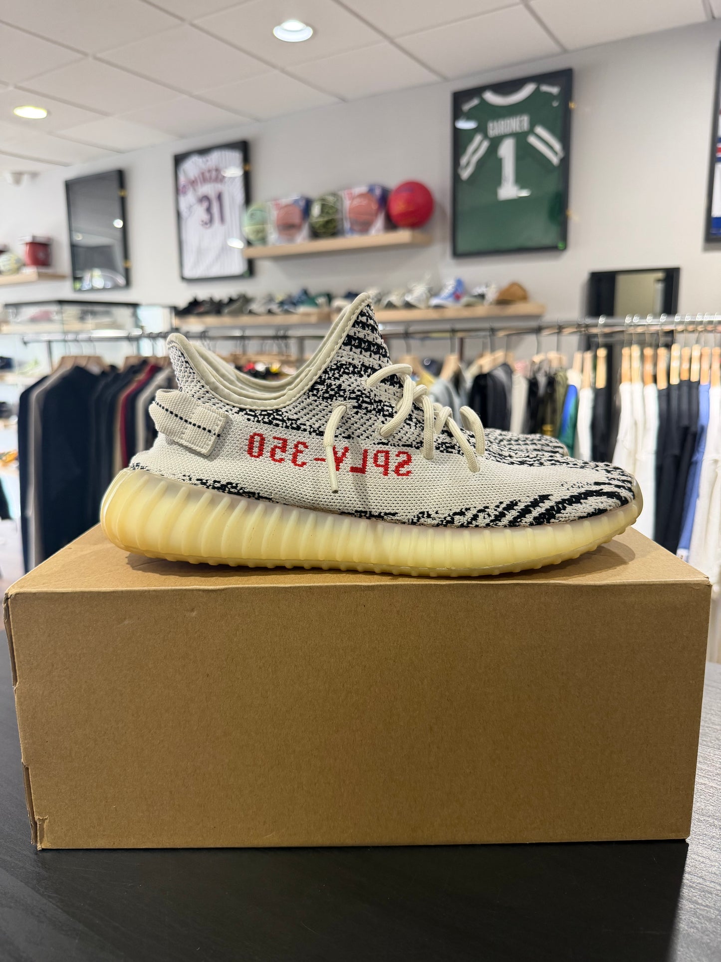 Yeezy 350 V2 Zebra