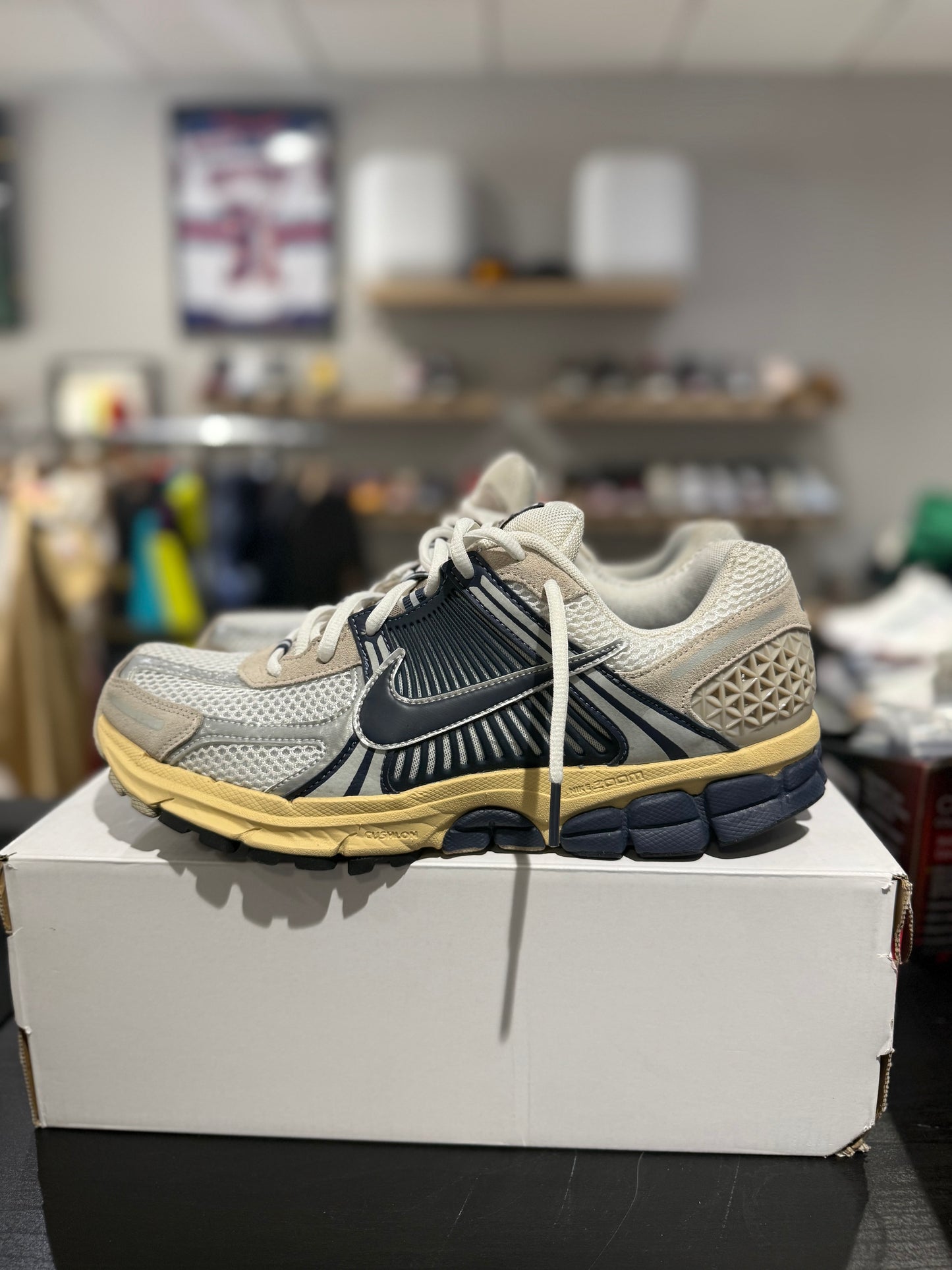 Vomero 5 Thunder Blue Cream