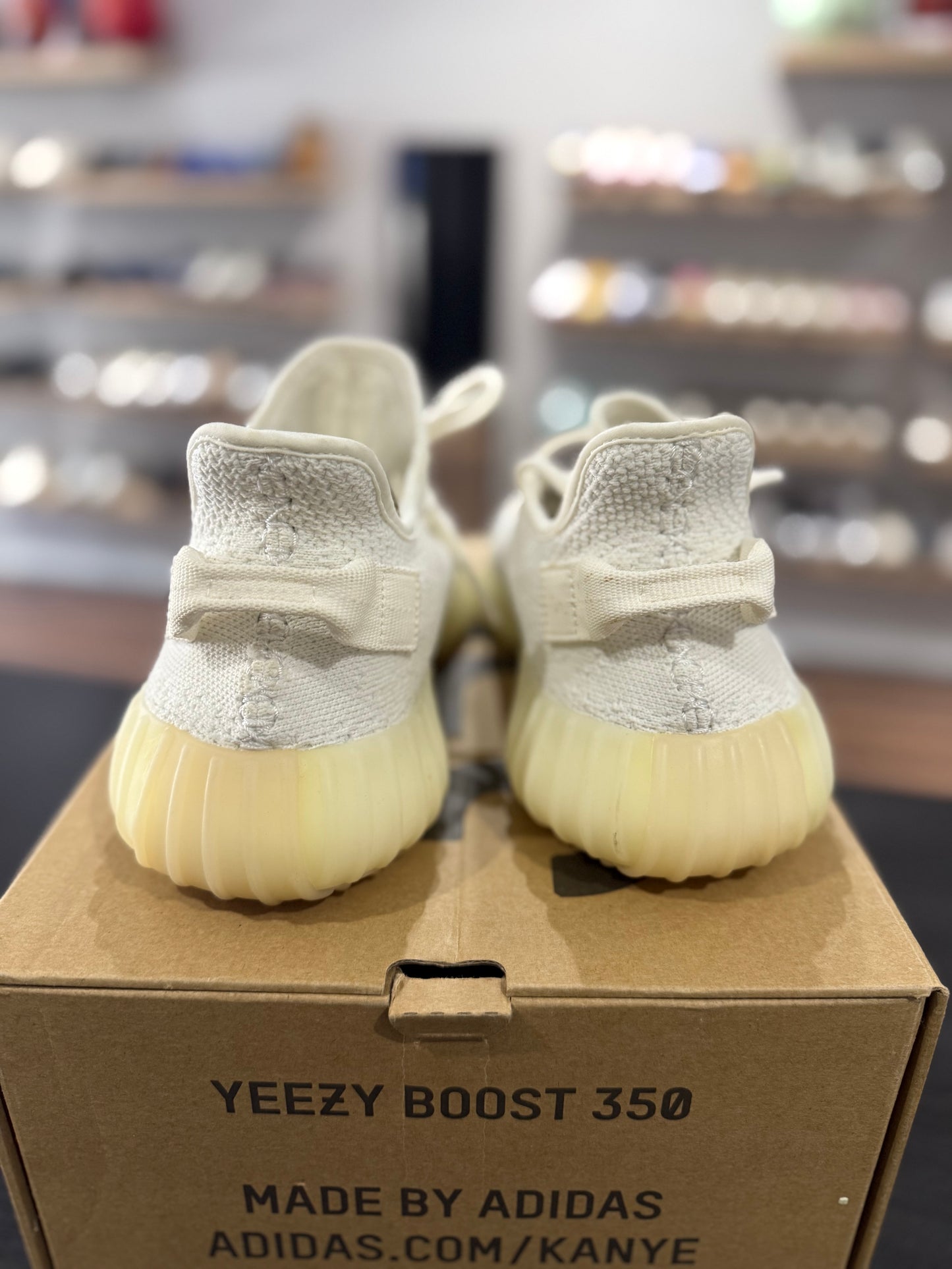 Cream Yeezy Boost 350 V2 (Used)