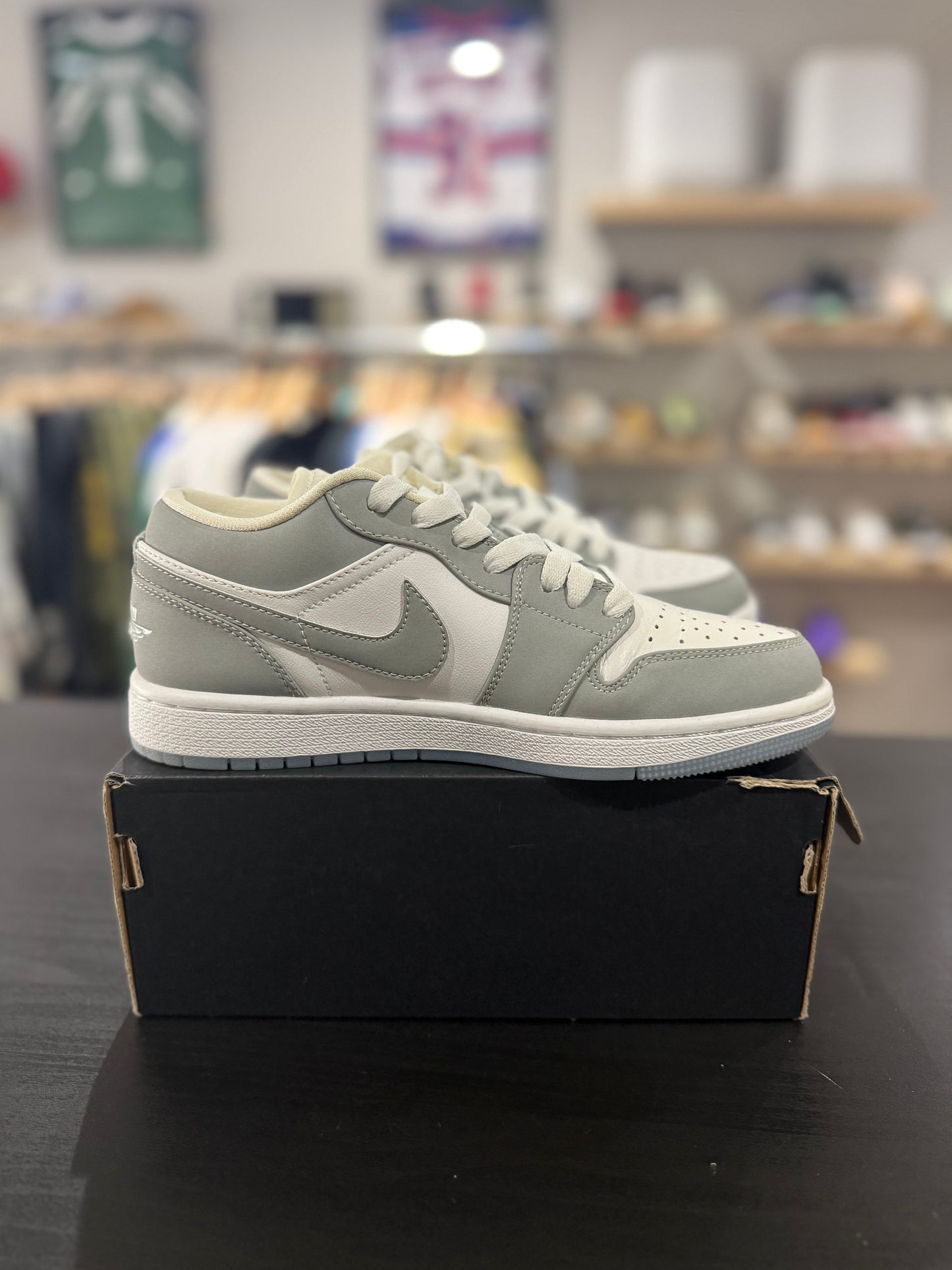 Air Jordan 1 Low Wolf Grey