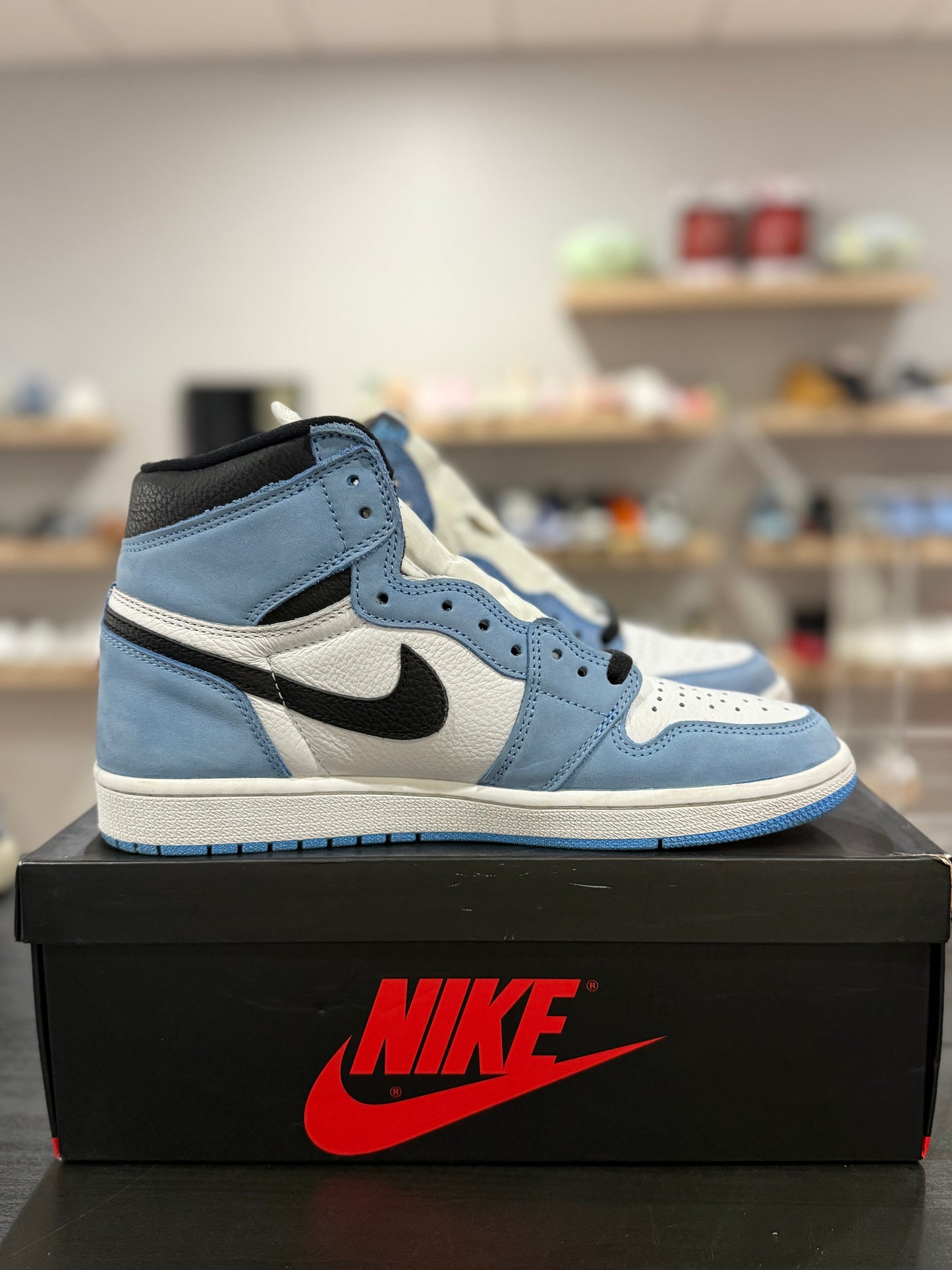 Jordan 1 University Blue