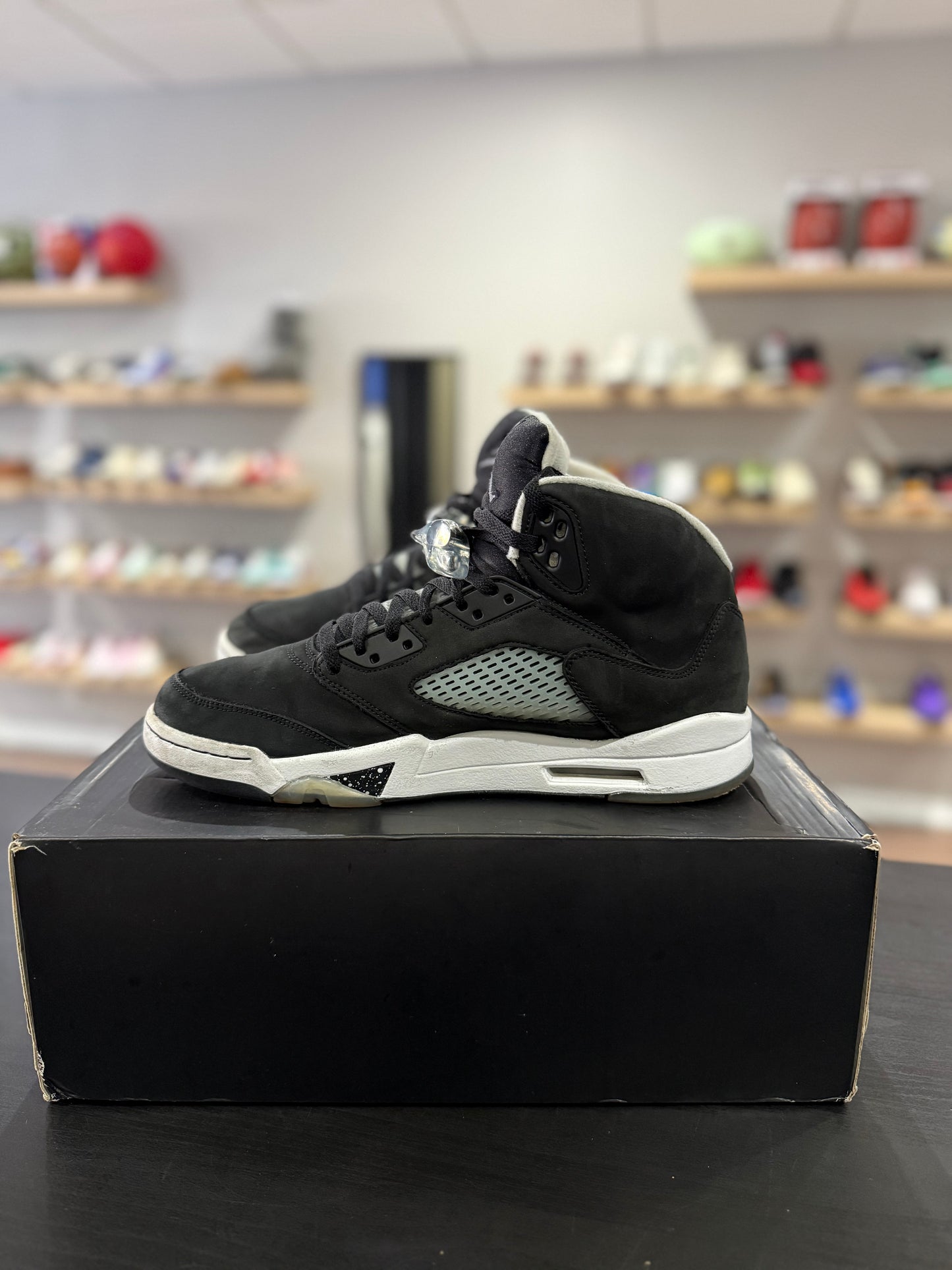 Jordan 5 Moonlight