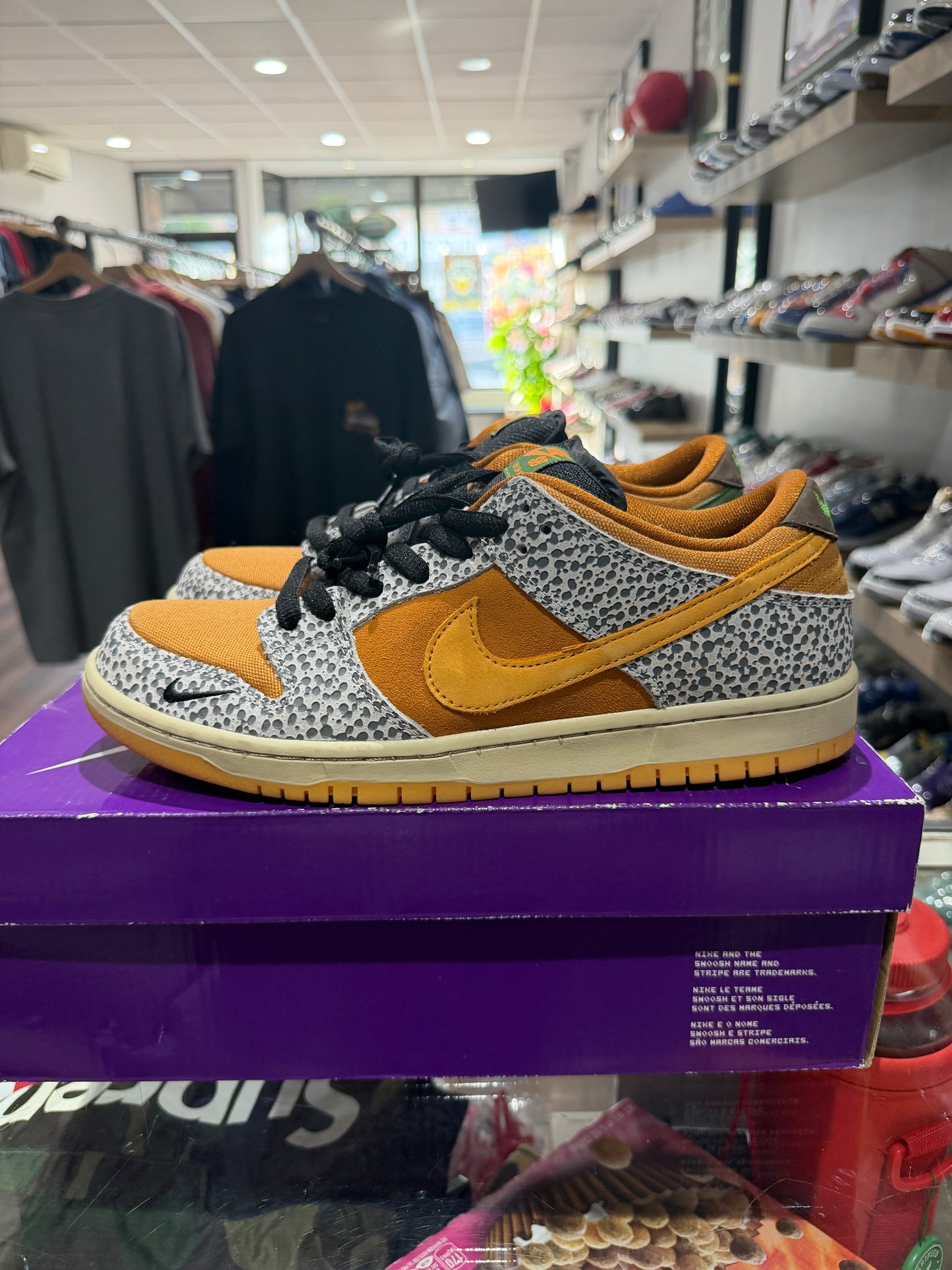 SB Dunk Low Safari