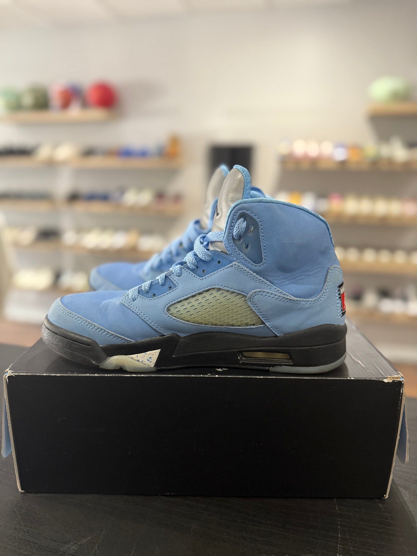 UNC Jordan 5 (Used)
