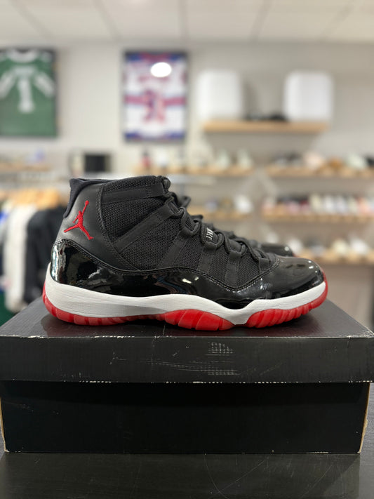 Jordan 11 Retro Bred