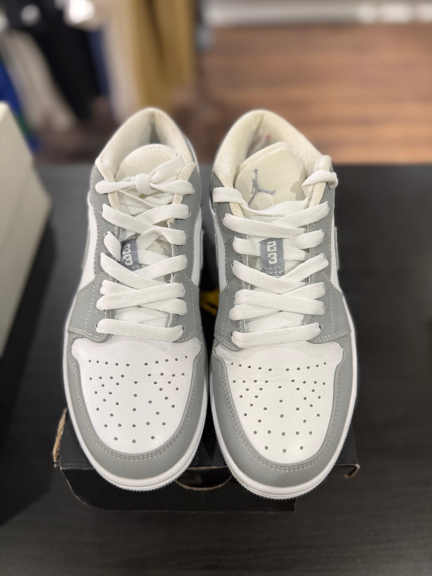 Air Jordan 1 Low Wolf Grey