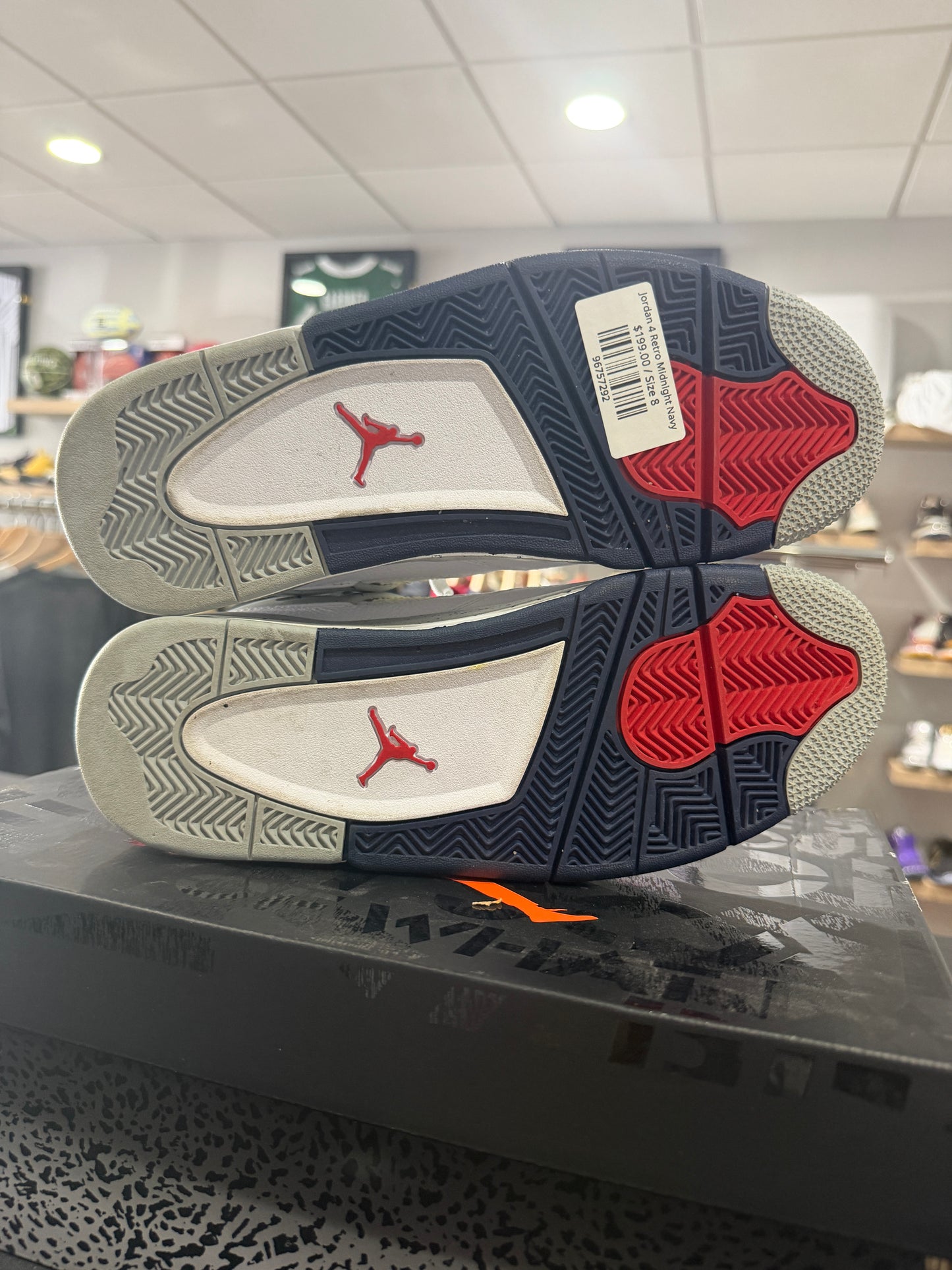 Jordan 4 Retro Midnight Navy