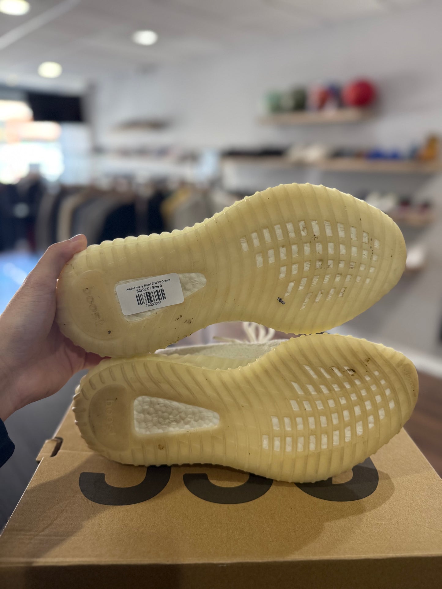 Cream Yeezy Boost 350 V2 (Used)