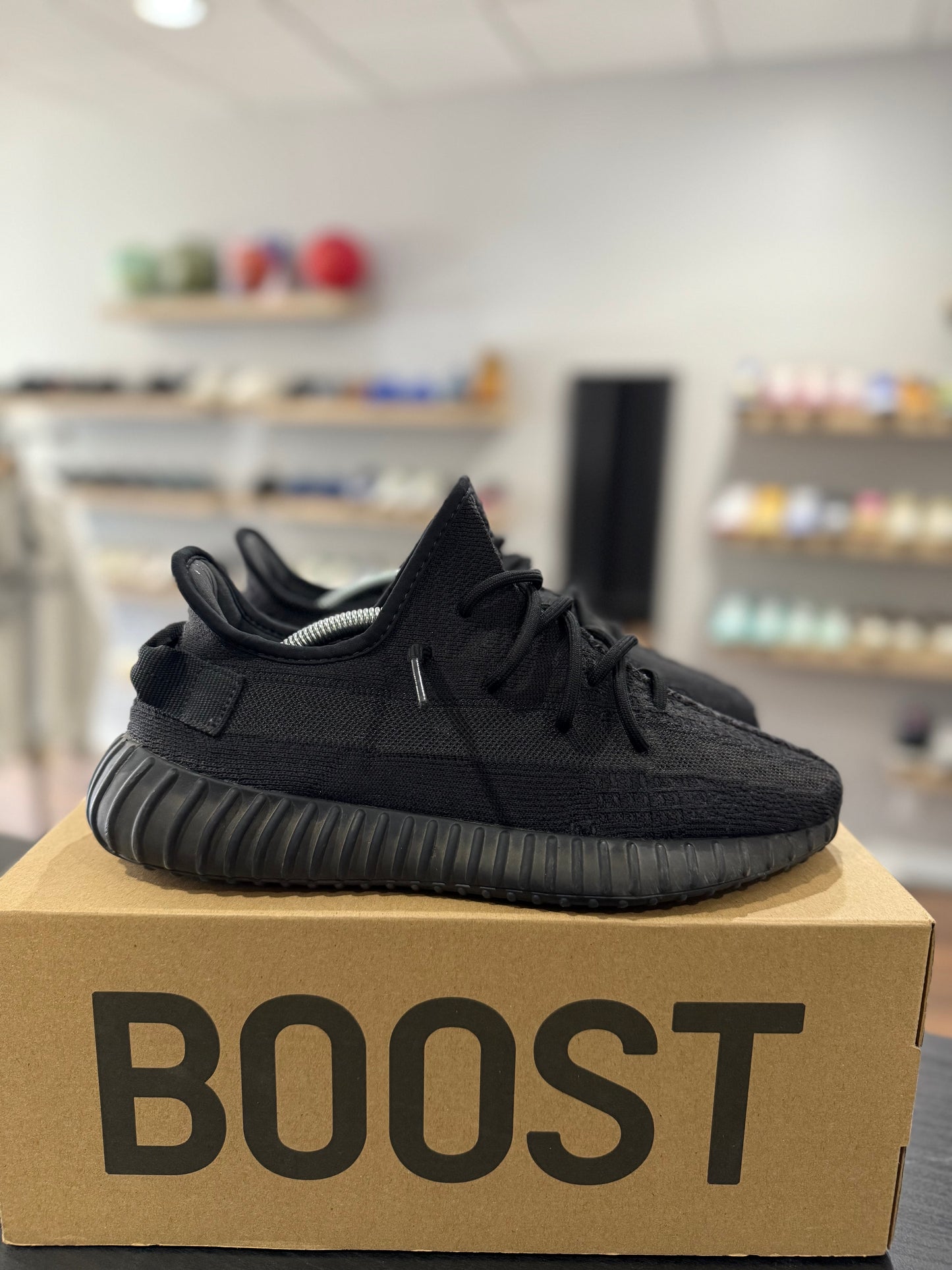 Onyx Yeezy Boost 350 V2 (Used)