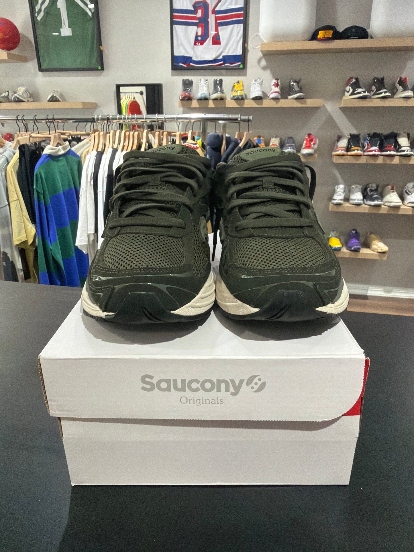 Saucony Omni 9 Forest Green