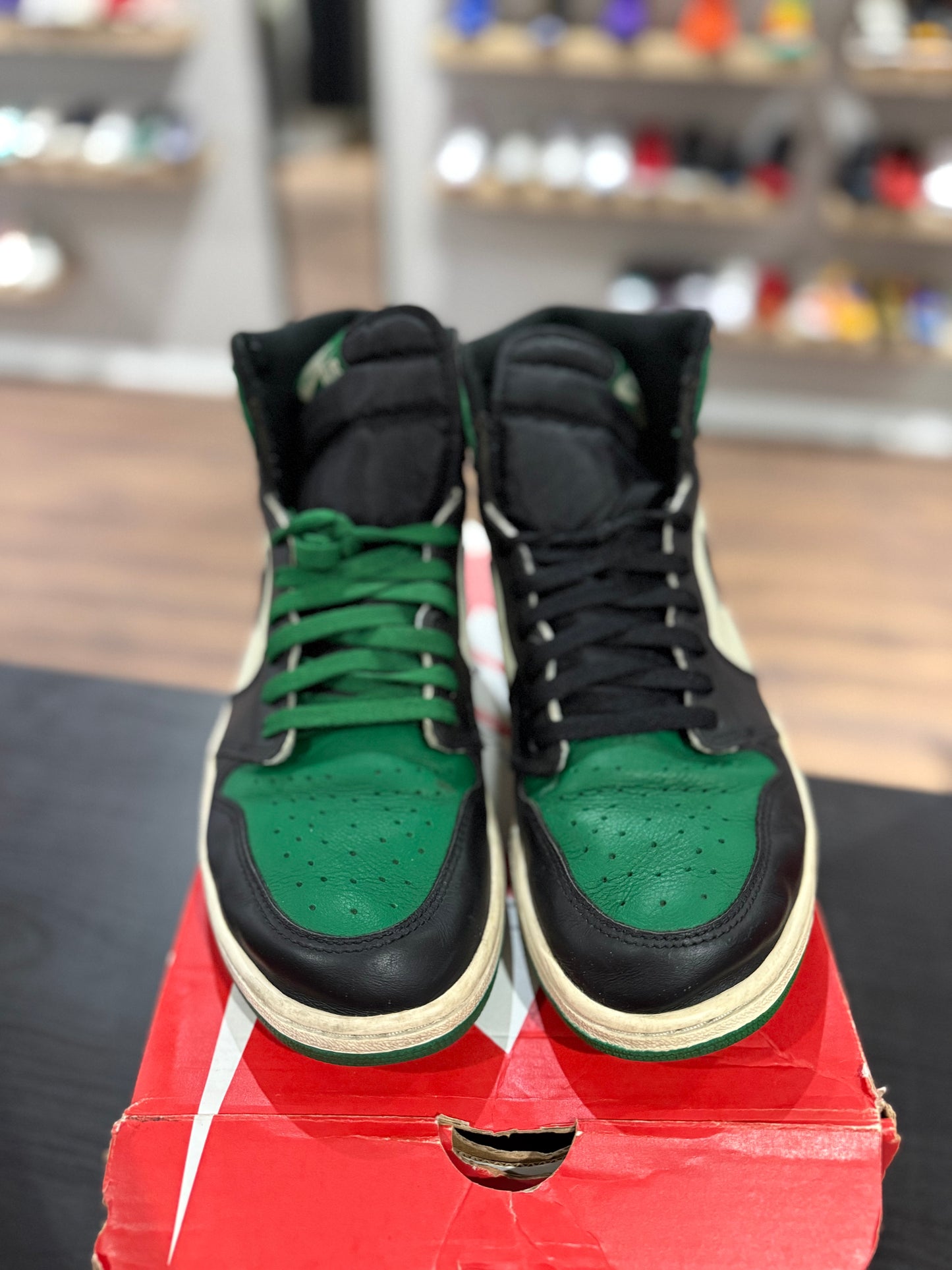 Pine Green Jordan 1 Retro High