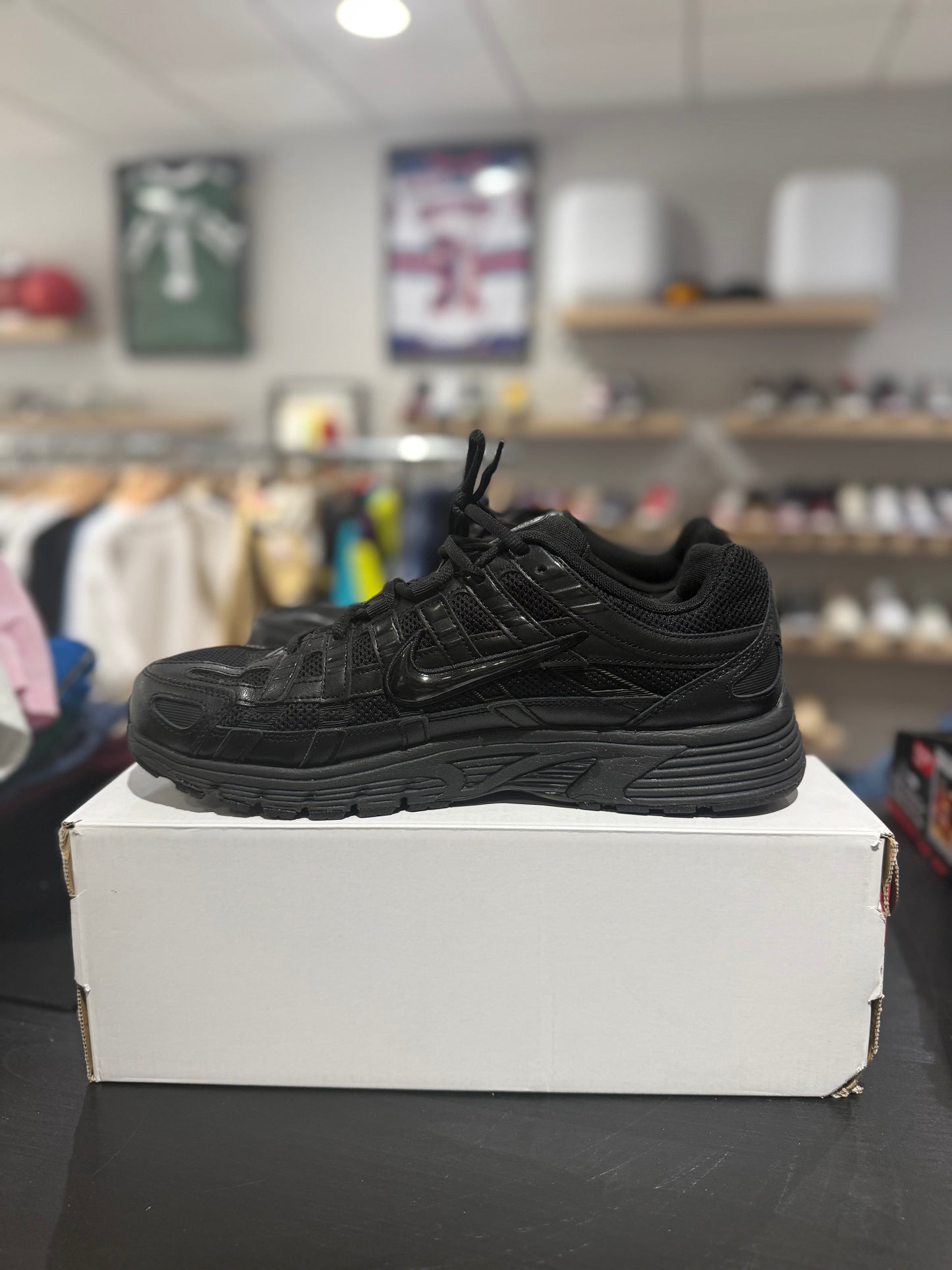 P-6000 Black