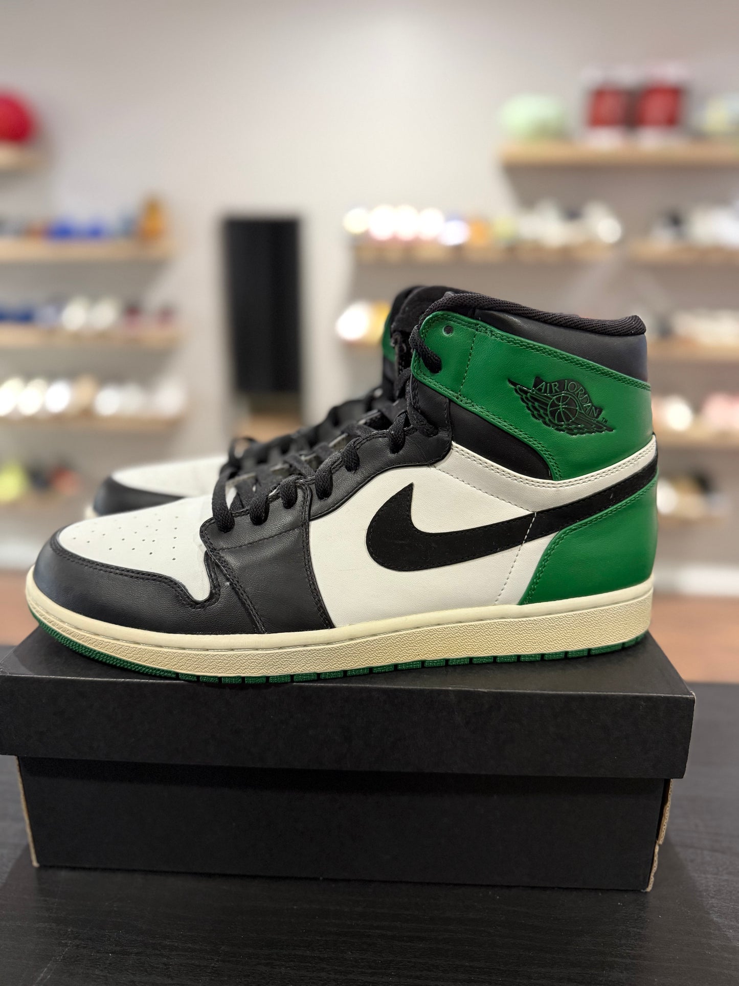 Defining Moments Celtics Jordan 1 High (Used)