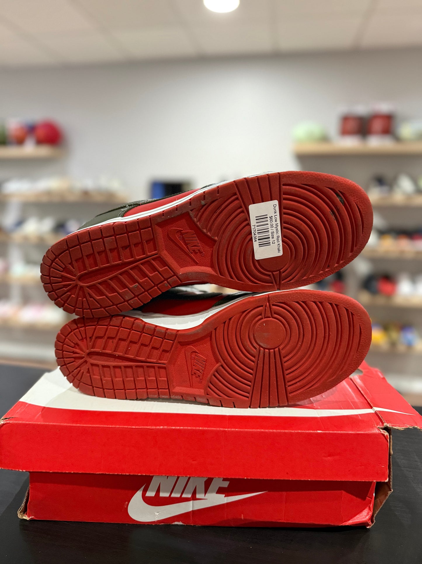 Dunk Low Mystic Red Khaki