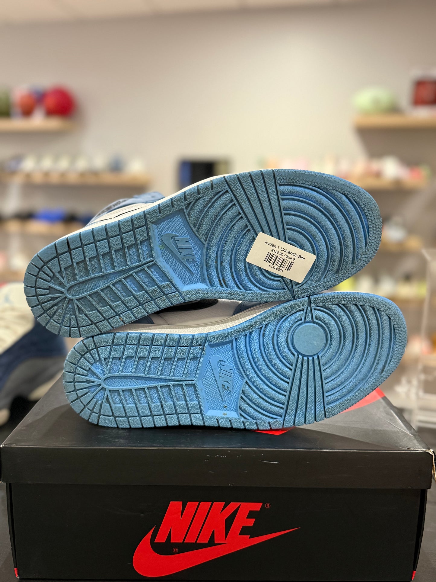 Jordan 1 University Blue